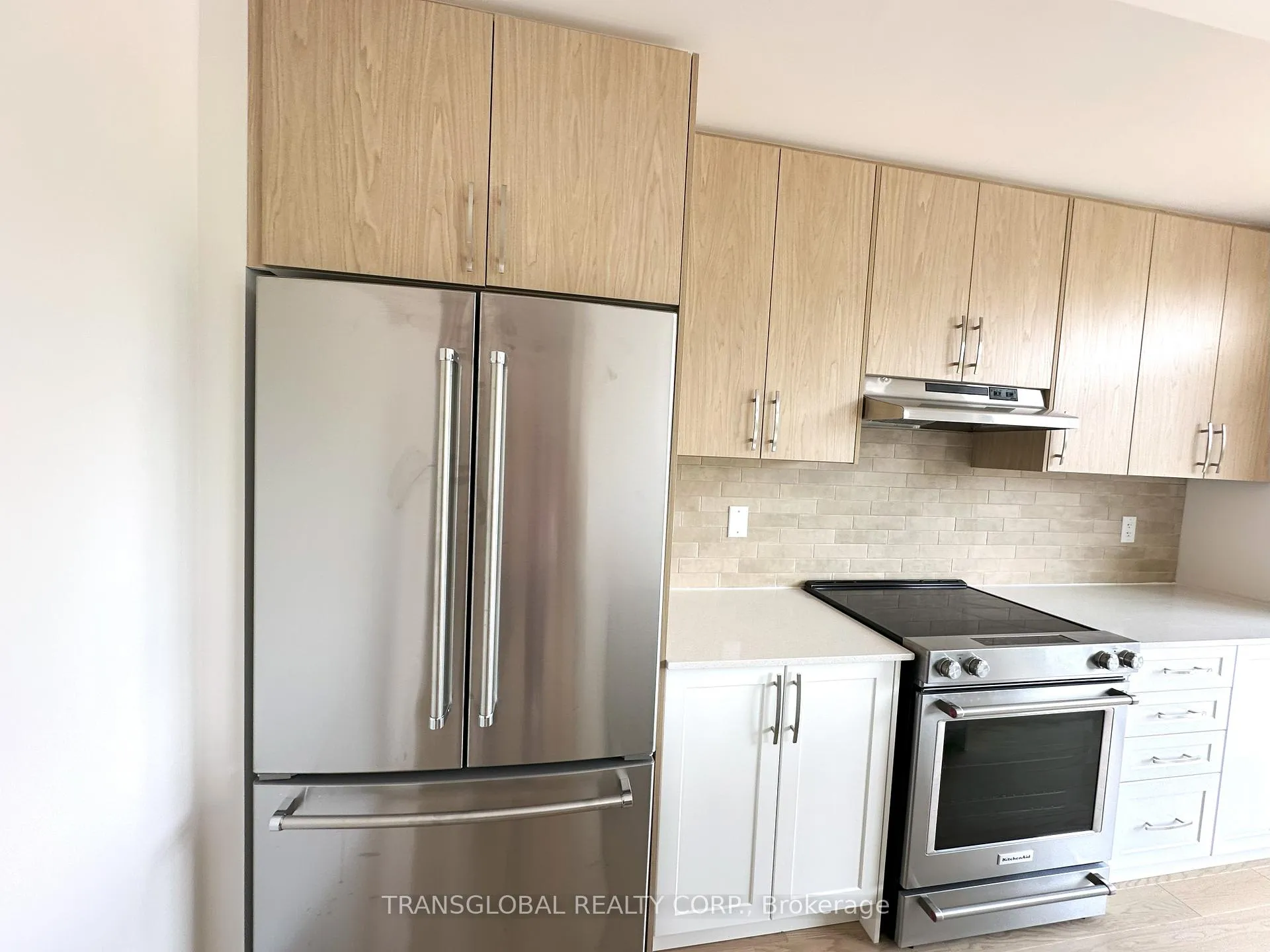 Photo 14 of 120 Thule Street, Vaughan, Vellore Village — HOMEH