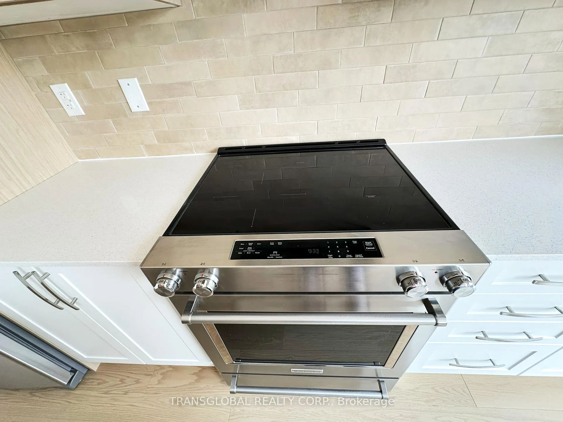 Photo 17 of 120 Thule Street, Vaughan, Vellore Village — HOMEH