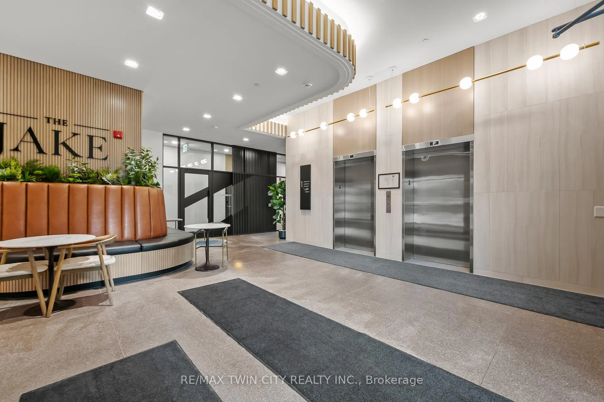 Photo 10 of Unit 213, 101 Golden Eagle Road, Waterloo — HOMEH