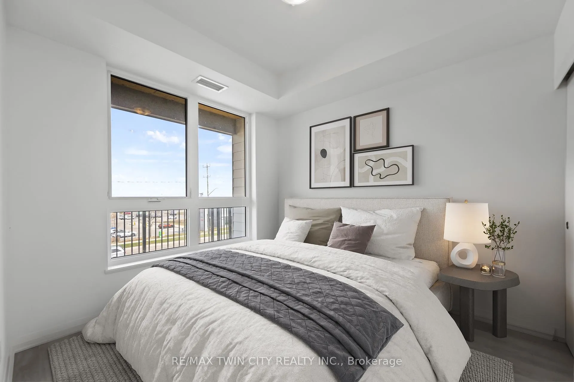 Photo 25 of Unit 213, 101 Golden Eagle Road, Waterloo — HOMEH