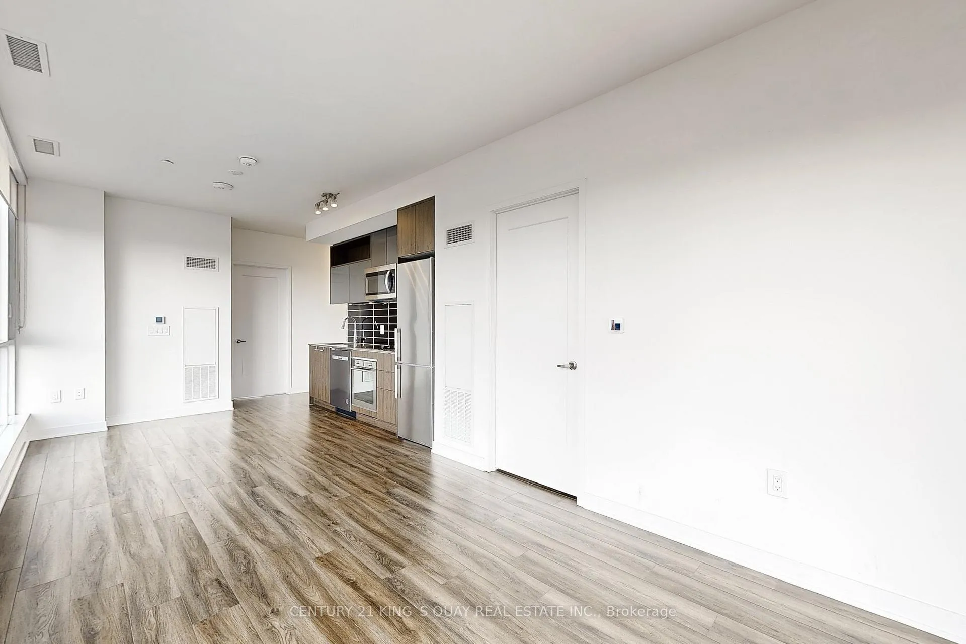 Photo 5 of Unit 1022, 60 Princess Street, Toronto, Waterfront Communities — HOMEH