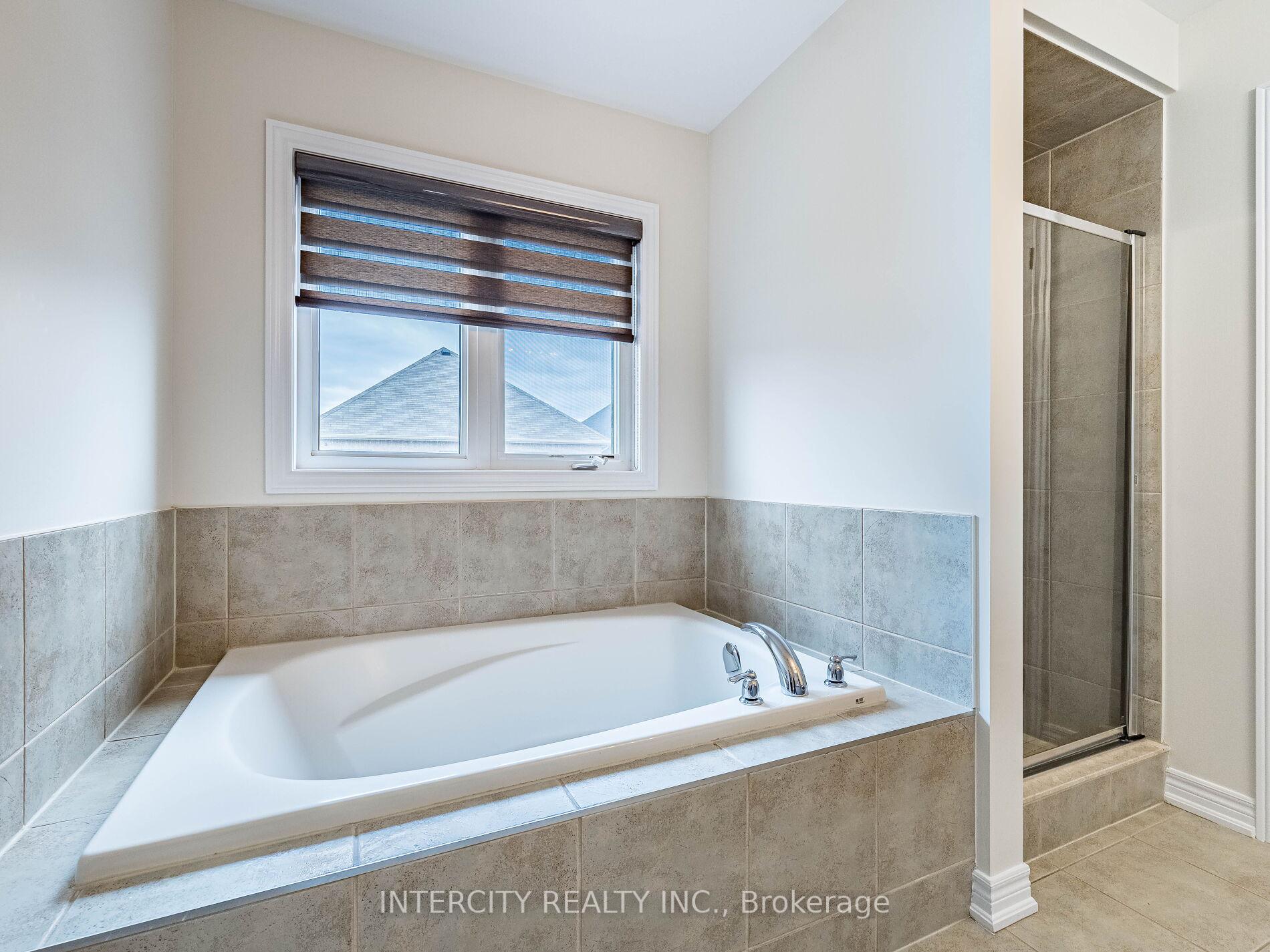 Photo 27 of 27 Exton Road, Brampton, Credit Valley — HOMEH
