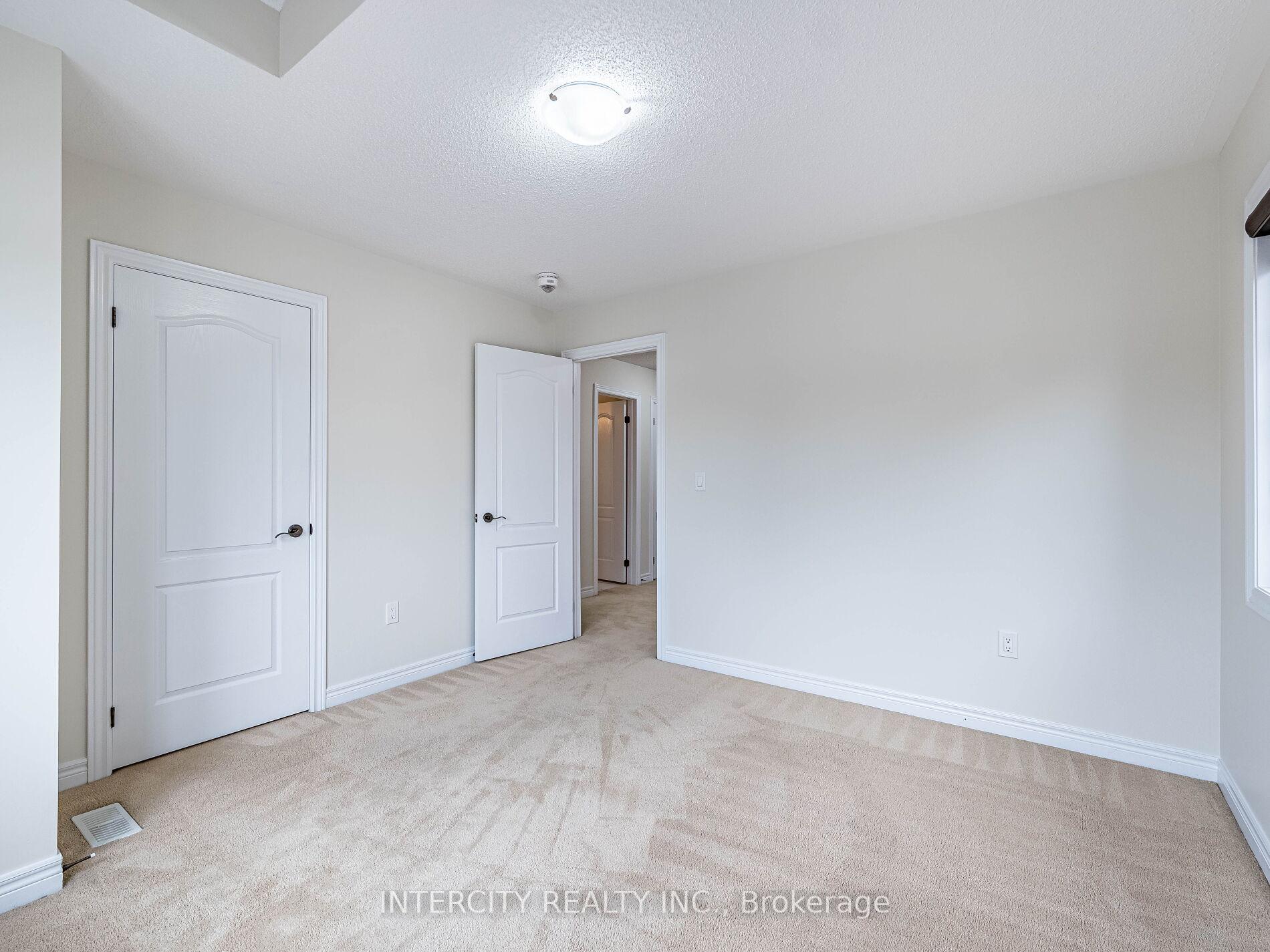 Photo 31 of 27 Exton Road, Brampton, Credit Valley — HOMEH