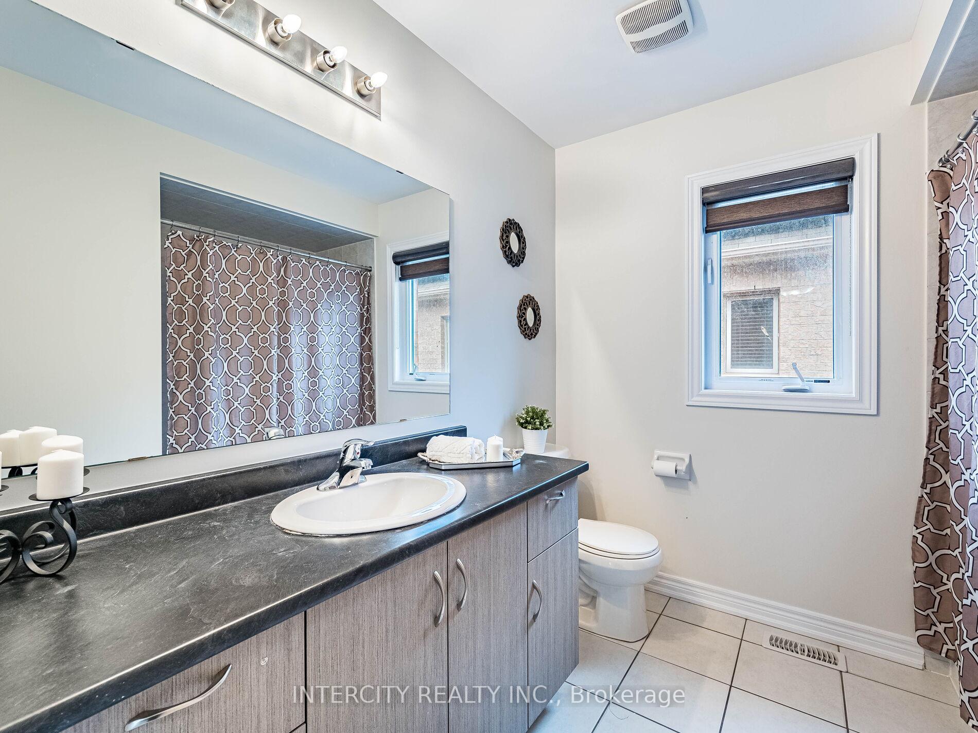 Photo 33 of 27 Exton Road, Brampton, Credit Valley — HOMEH