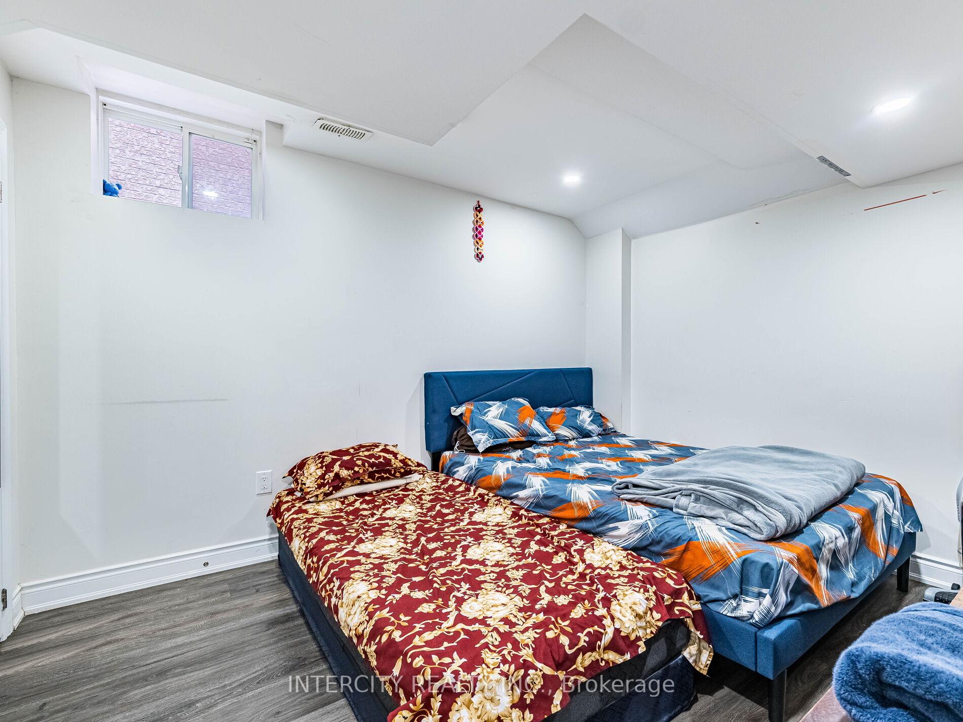 Photo 39 of 27 Exton Road, Brampton, Credit Valley — HOMEH