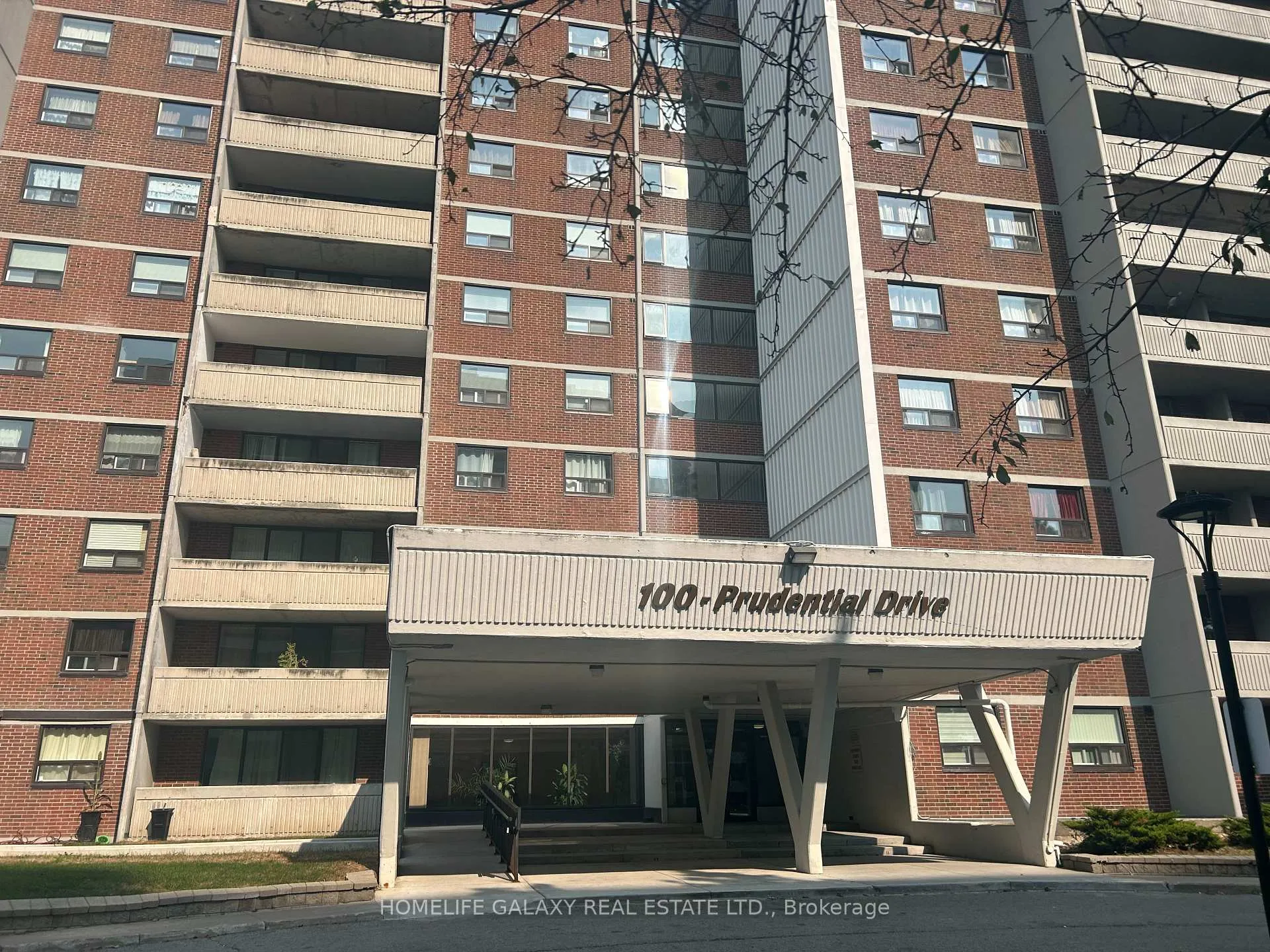 Front of Unit 1405, 100 Prudential Drive N