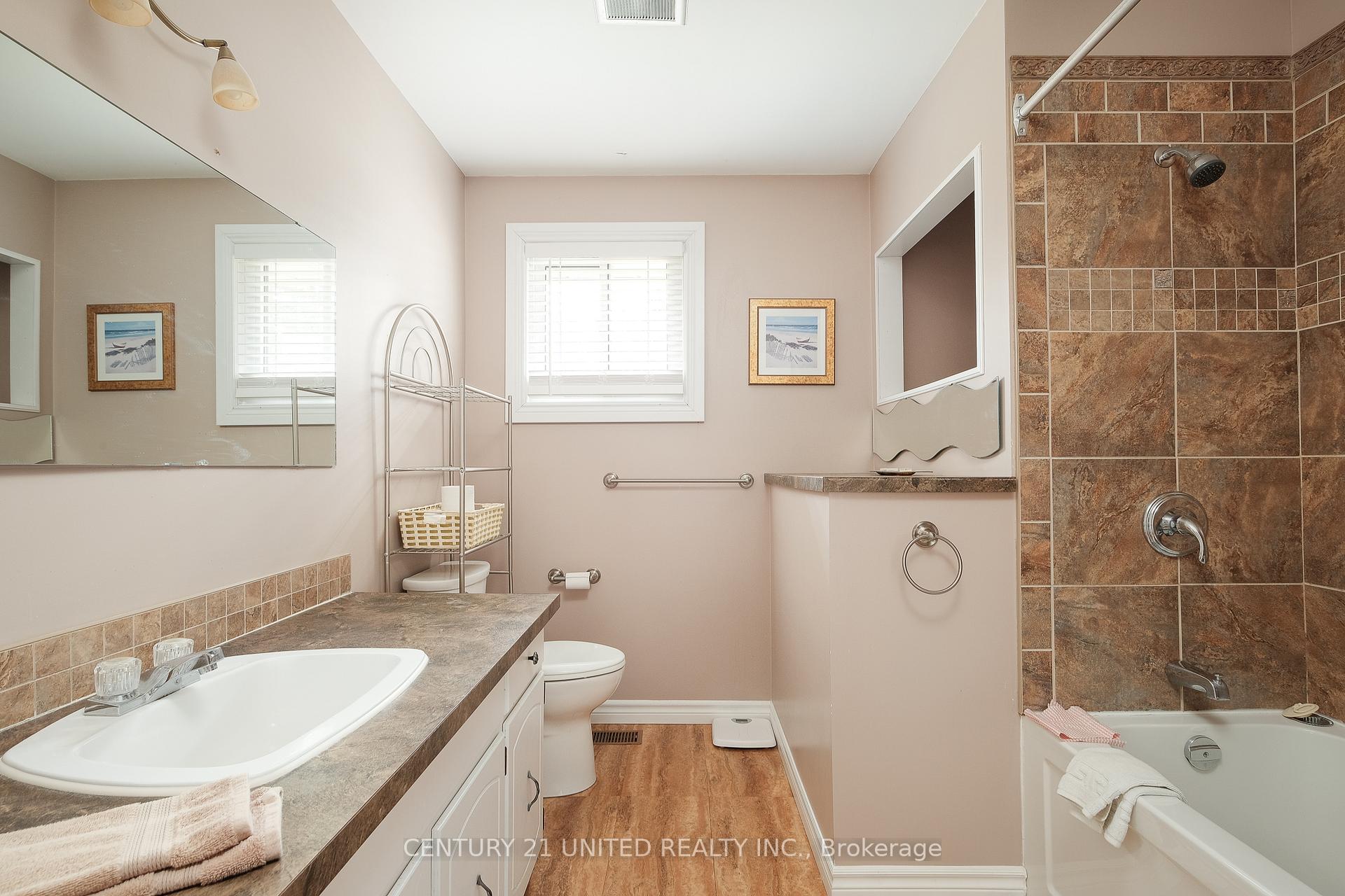 Photo 13 of 360 Margaret Street, Cobourg — HOMEH