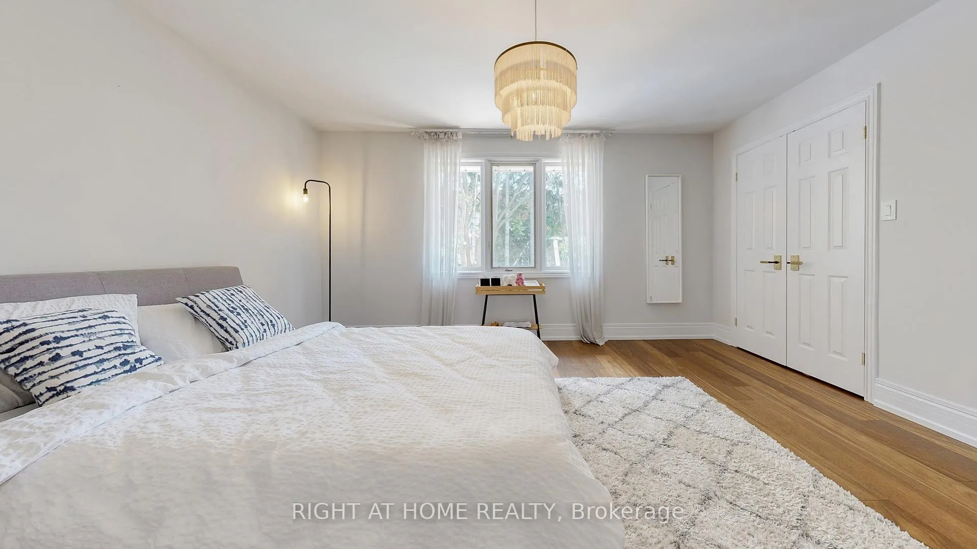 Photo 23 of 1 Brendan Court, Markham, Bayview Glen — HOMEH