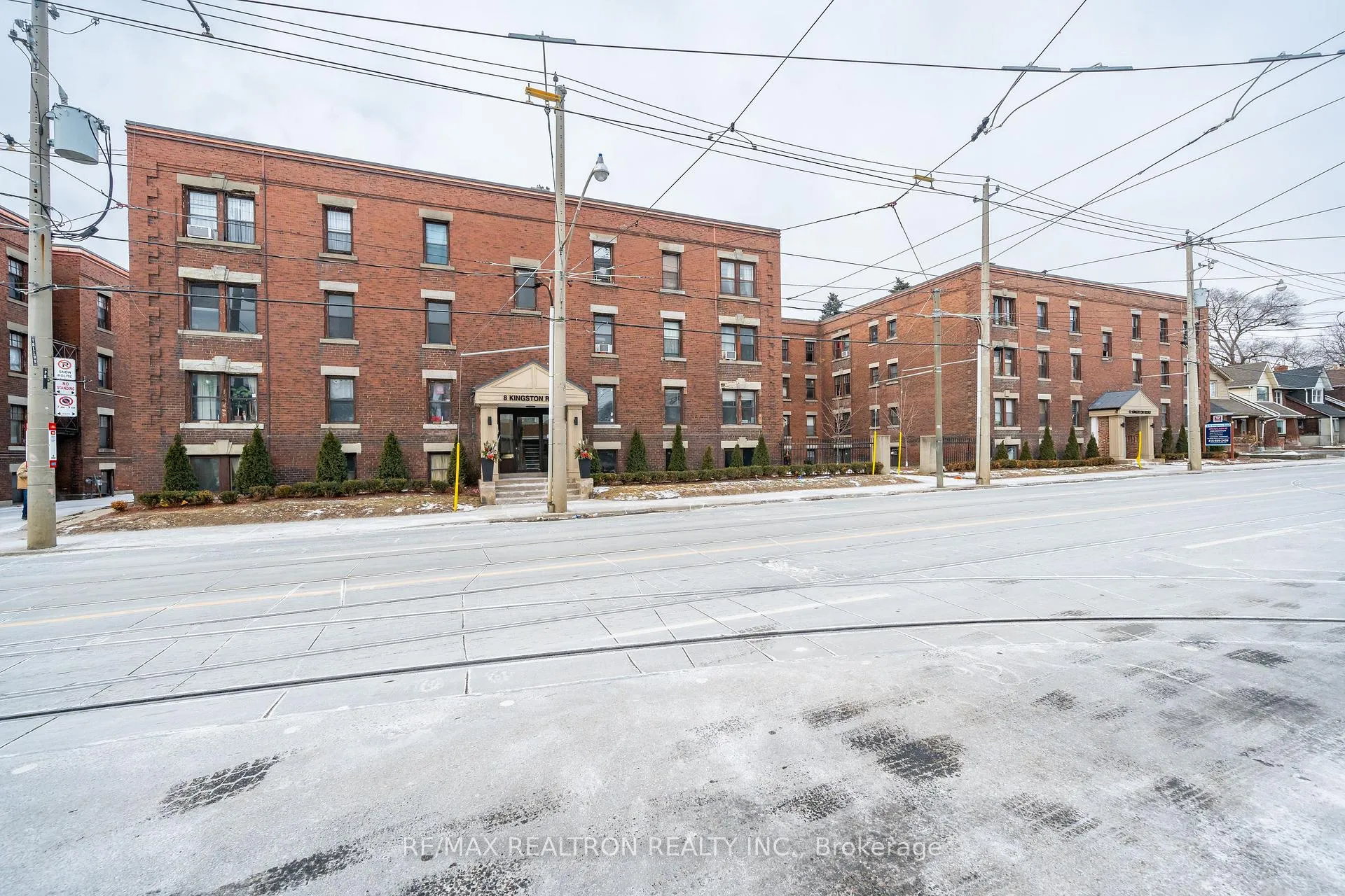 Photo 2 of Unit 76, 12 Kingston Road, Toronto, Woodbine Corridor — HOMEH