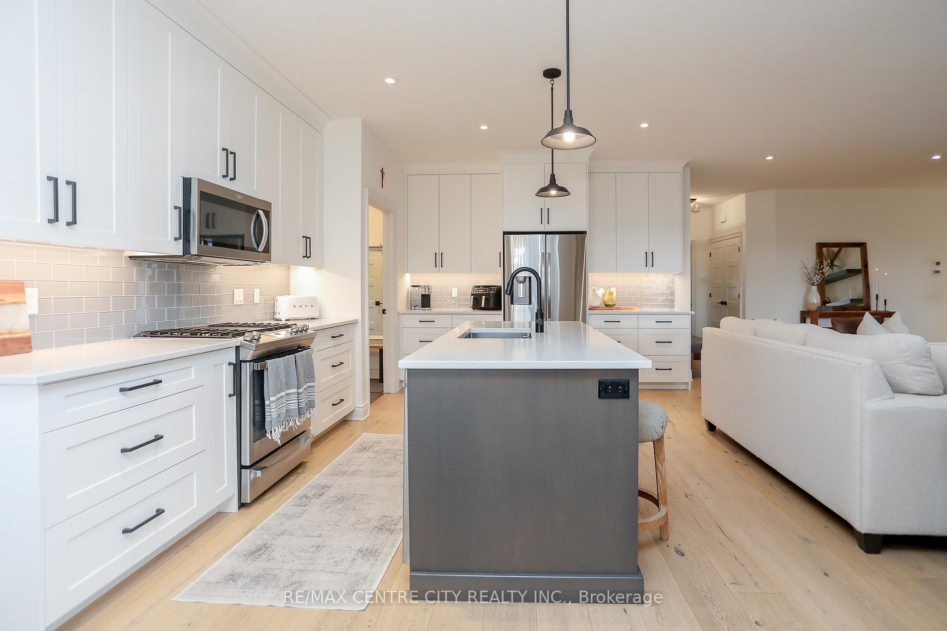 Photo 9 of 116 Robin Ridge Drive, Central Elgin, Belmont — HOMEH