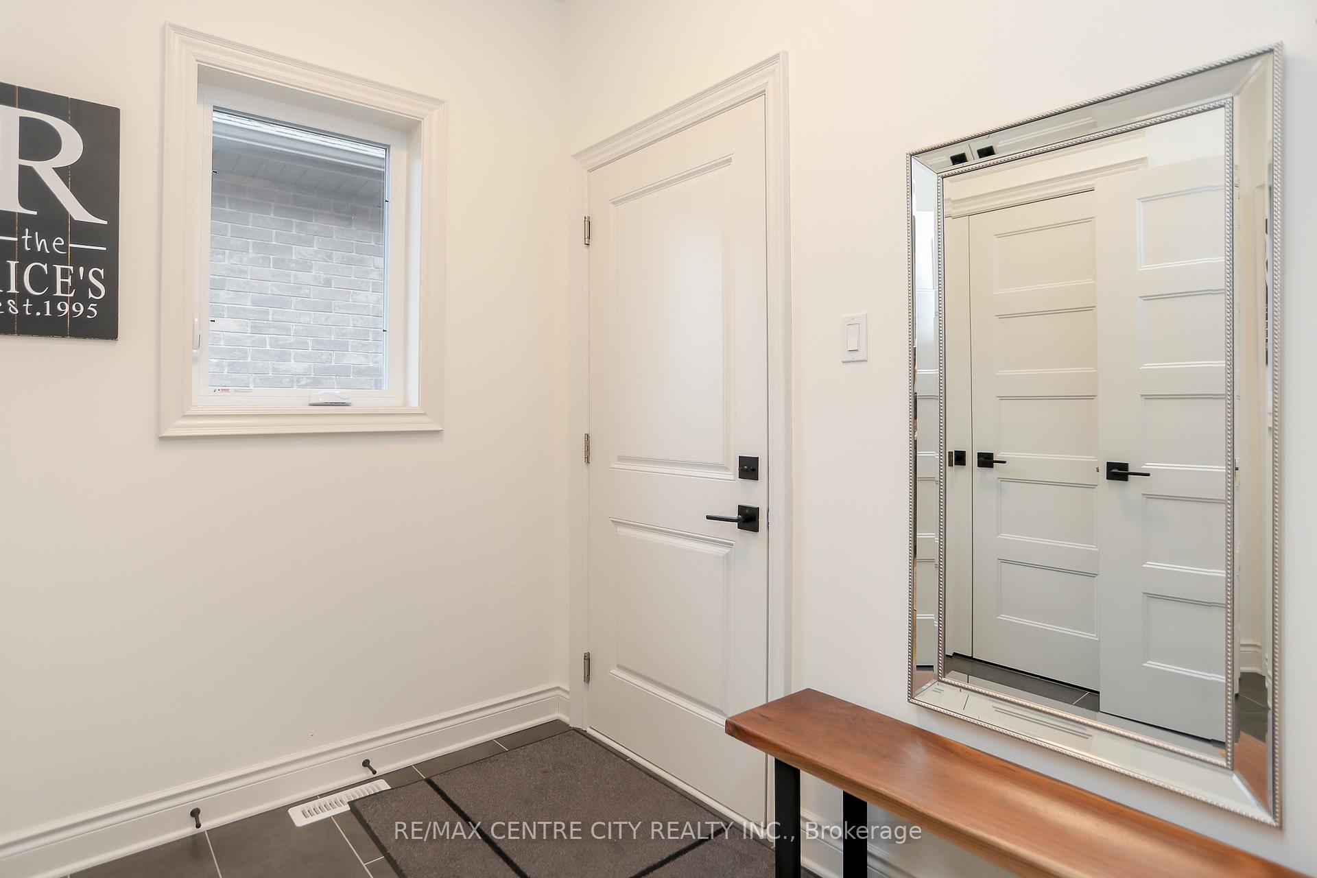Photo 17 of 116 Robin Ridge Drive, Central Elgin, Belmont — HOMEH
