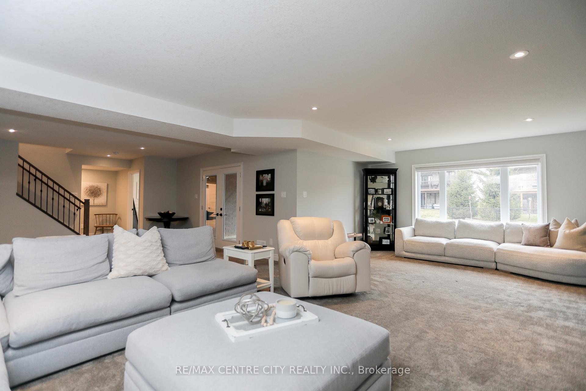 Photo 32 of 116 Robin Ridge Drive, Central Elgin, Belmont — HOMEH