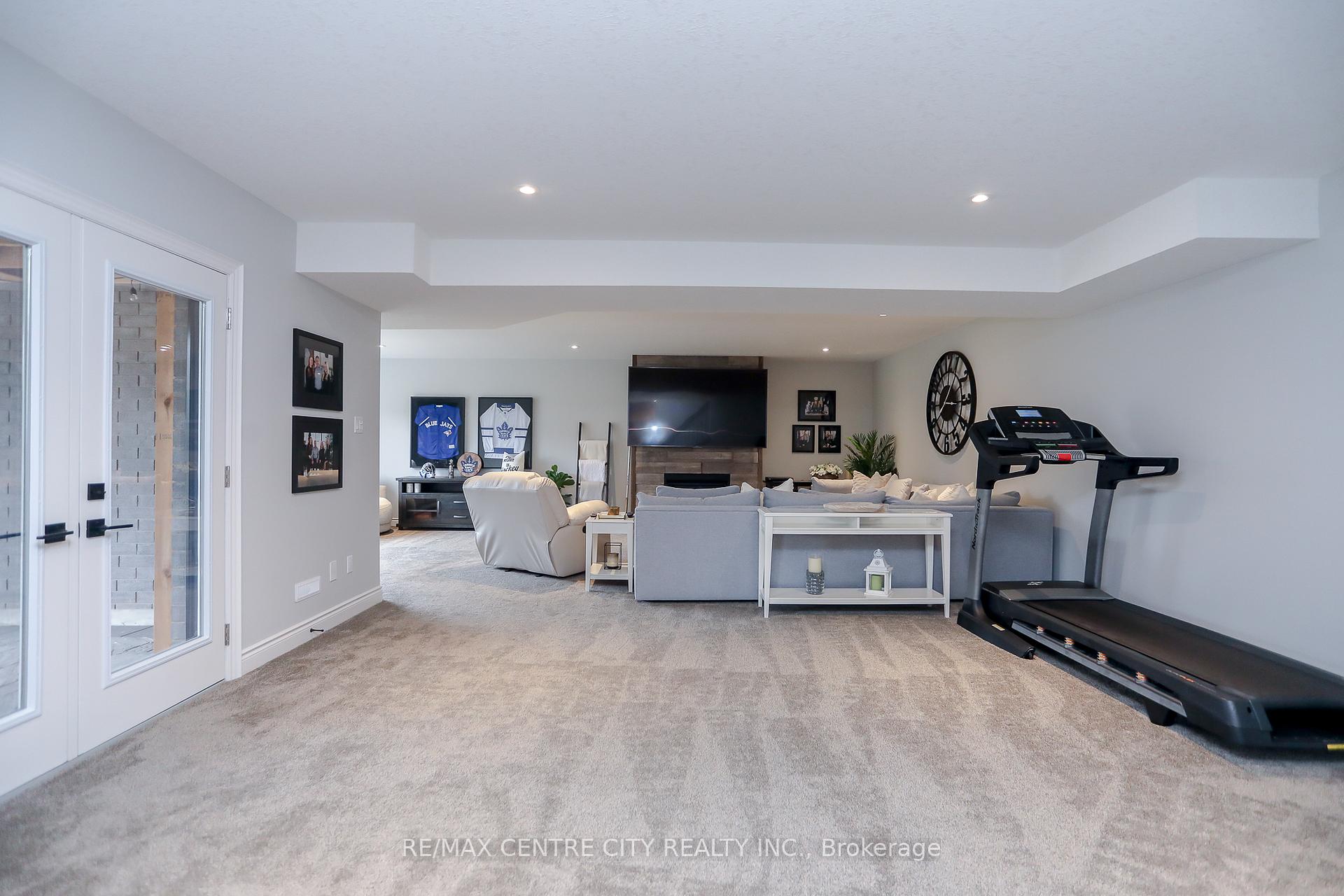 Photo 33 of 116 Robin Ridge Drive, Central Elgin, Belmont — HOMEH