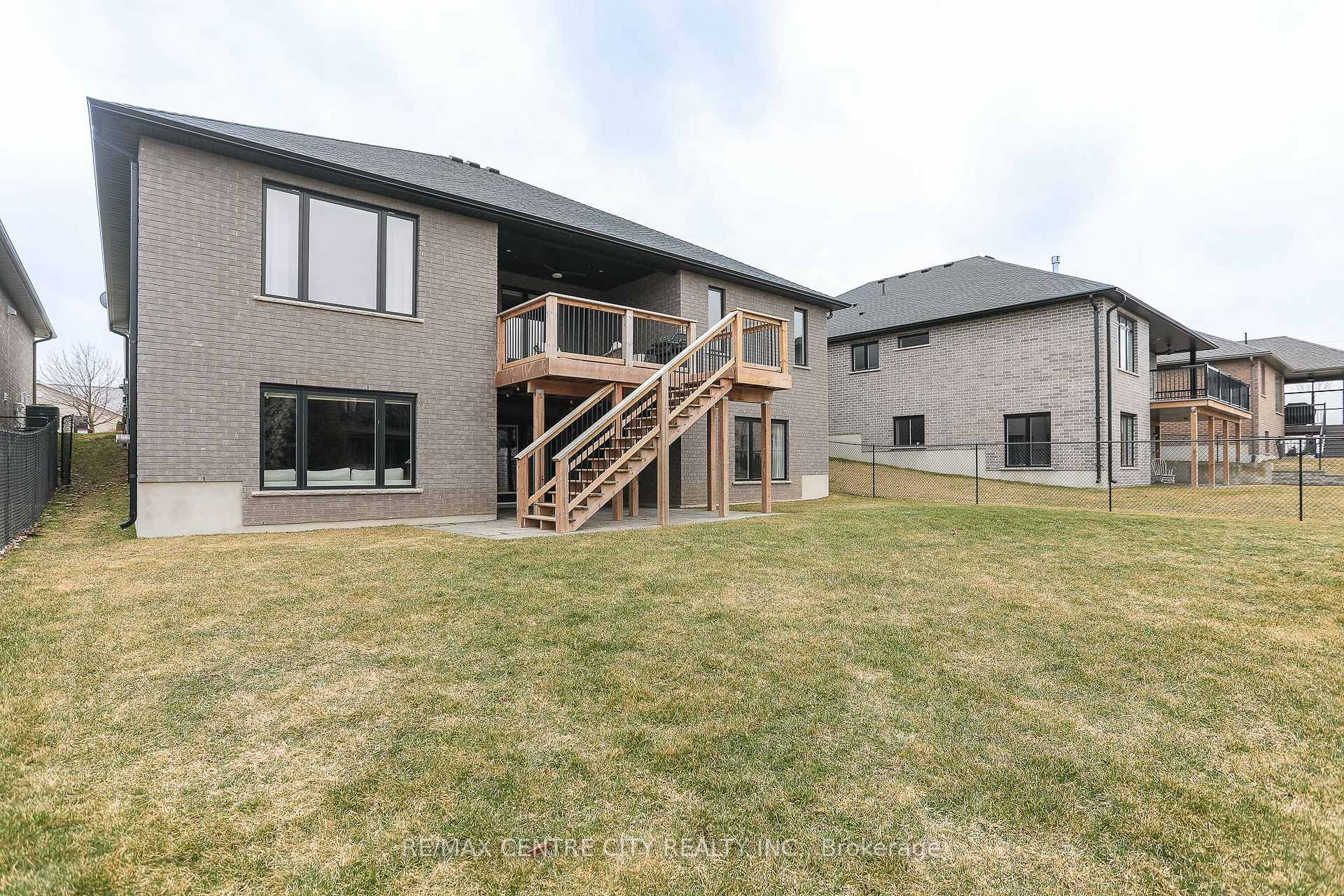 Photo 42 of 116 Robin Ridge Drive, Central Elgin, Belmont — HOMEH