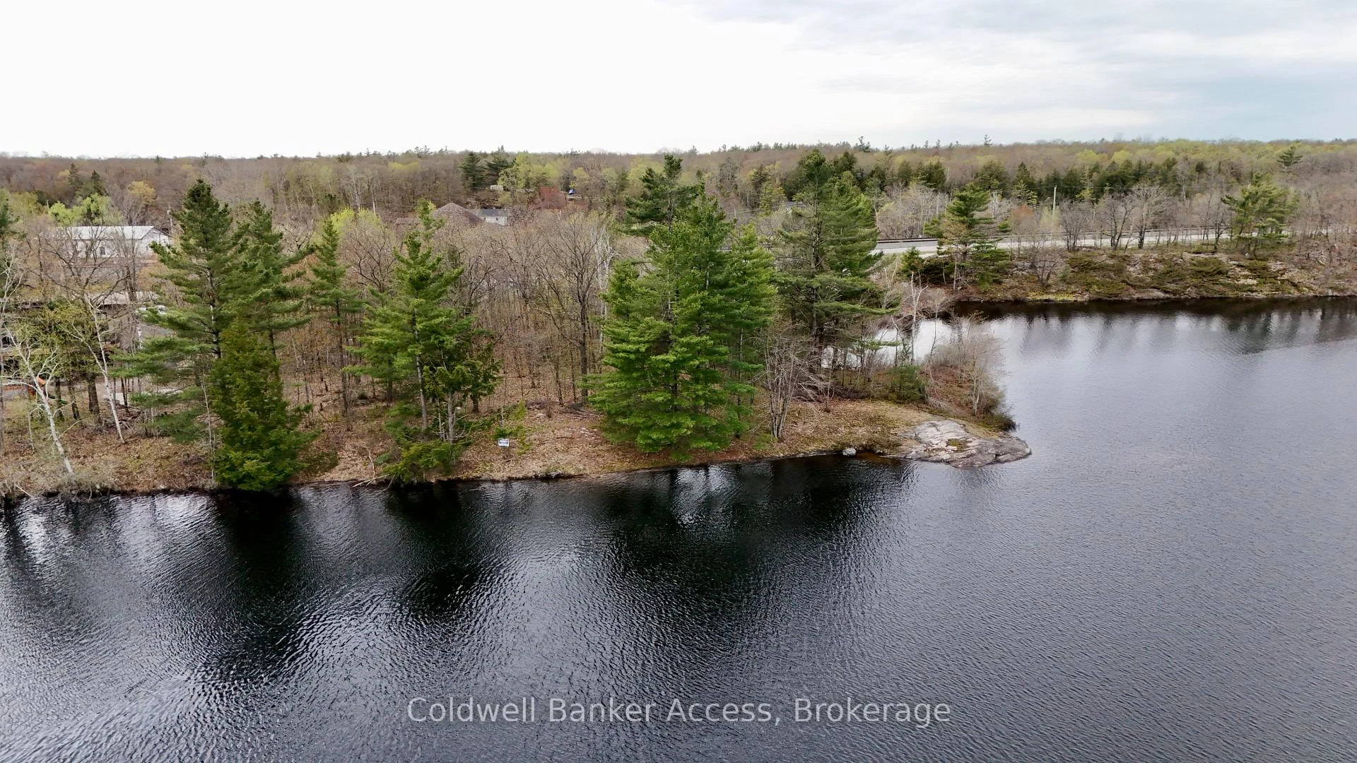 Photo 2 of 38 Hawkins Point Road, Georgian Bay, Freeman — HOMEH