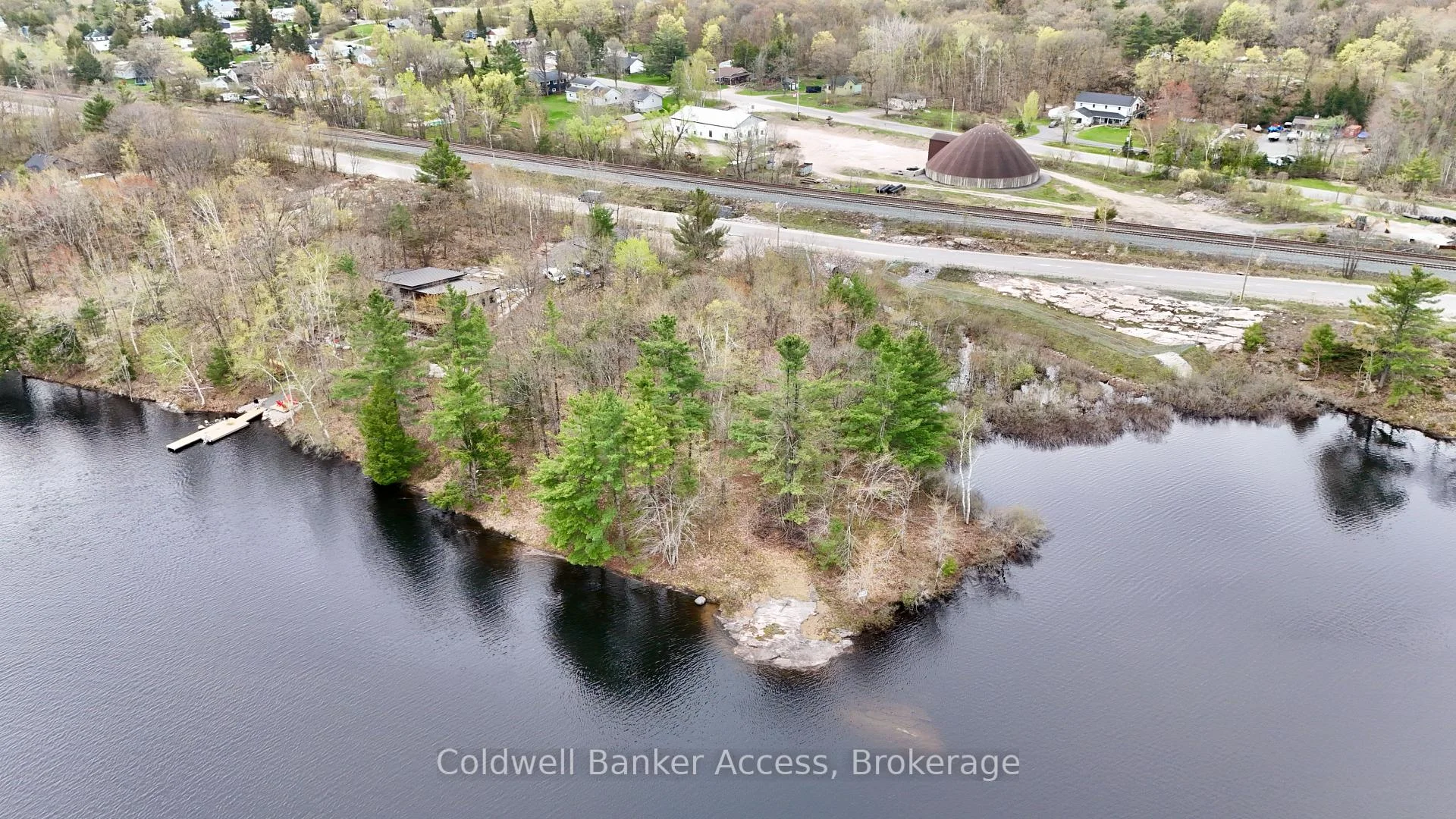 Photo 19 of 38 Hawkins Point Road, Georgian Bay, Freeman — HOMEH