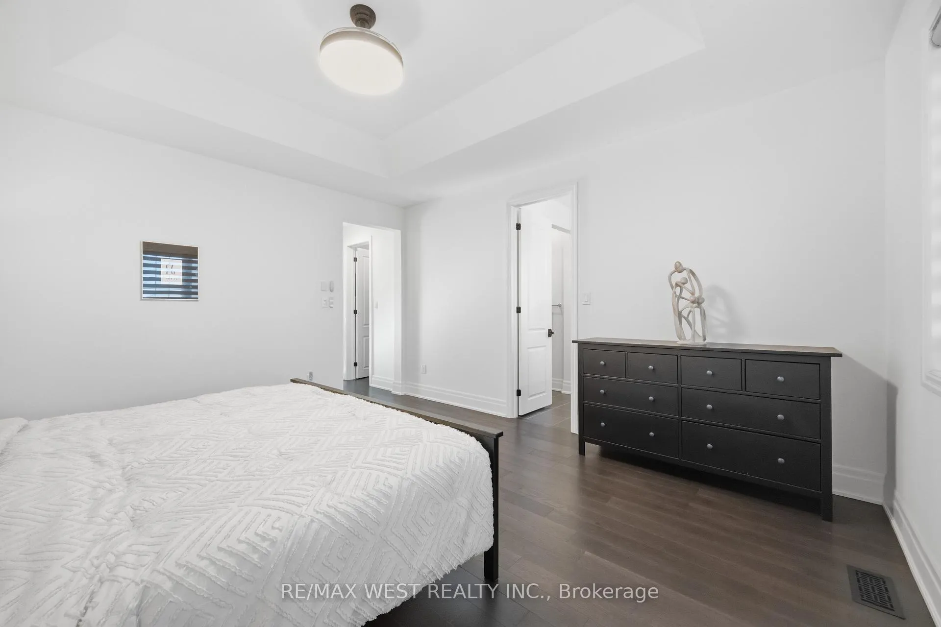 Photo 17 of 497 Kleinburg Summit Way, Vaughan, Kleinburg — HOMEH