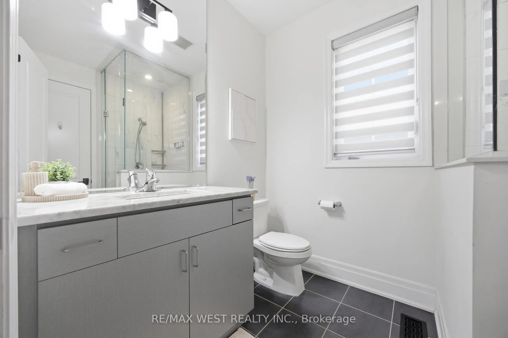 Photo 28 of 497 Kleinburg Summit Way, Vaughan, Kleinburg — HOMEH