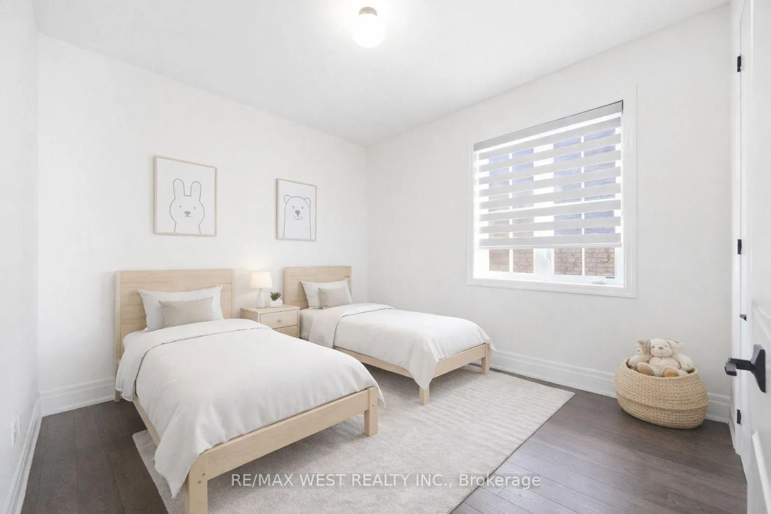 Photo 29 of 497 Kleinburg Summit Way, Vaughan, Kleinburg — HOMEH