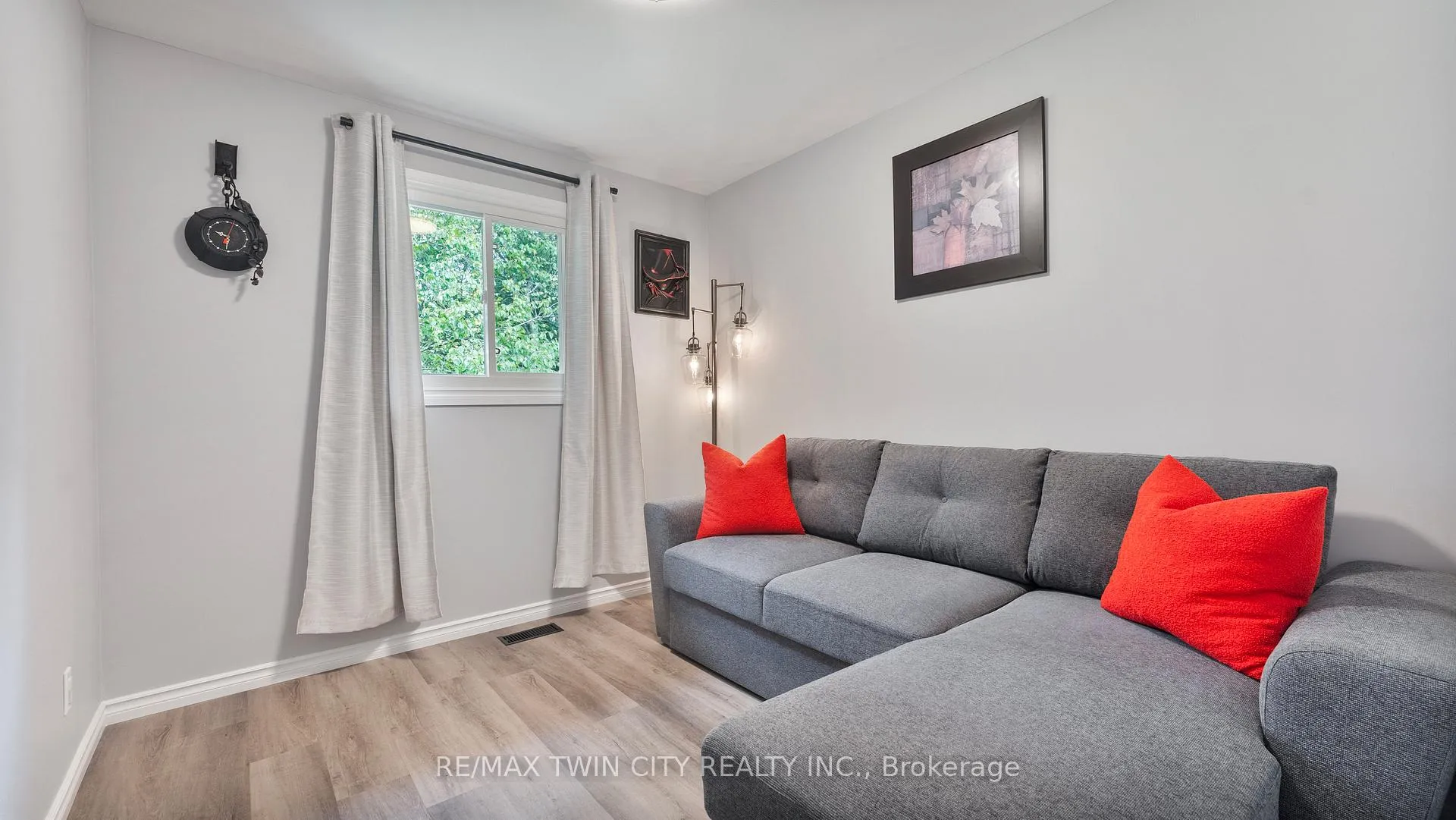 Photo 13 of 1651 Villa Nova Road, Norfolk, Bealton — HOMEH