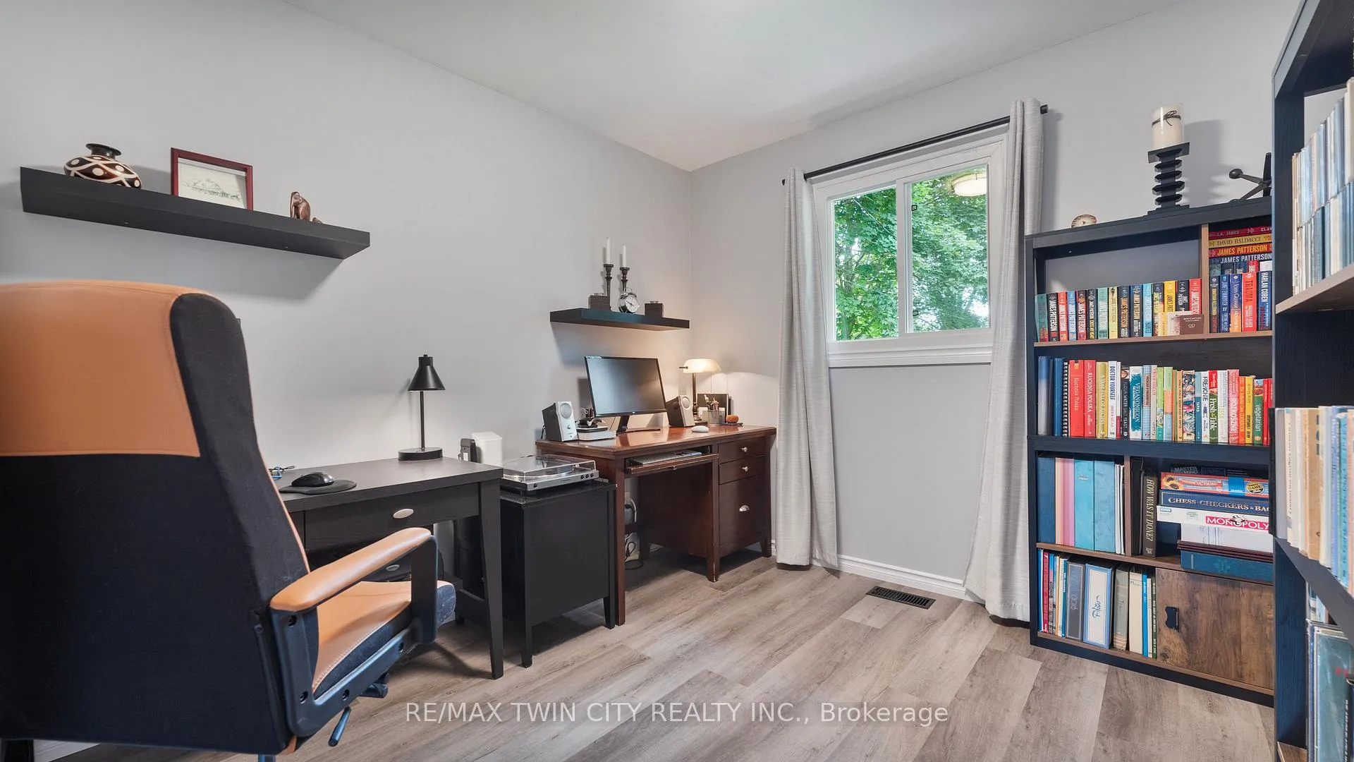 Photo 14 of 1651 Villa Nova Road, Norfolk, Bealton — HOMEH