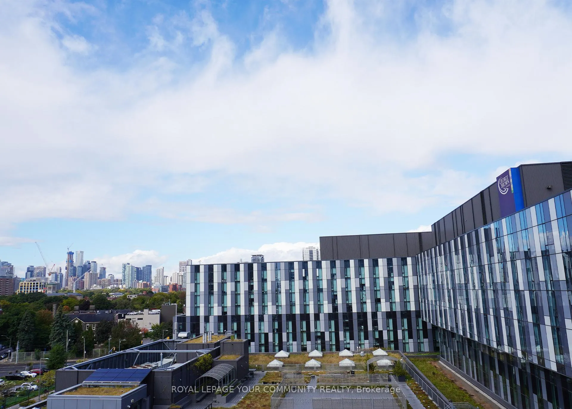Photo 4 of Unit 821, 425 Front Street E, Toronto, Waterfront Communities — HOMEH