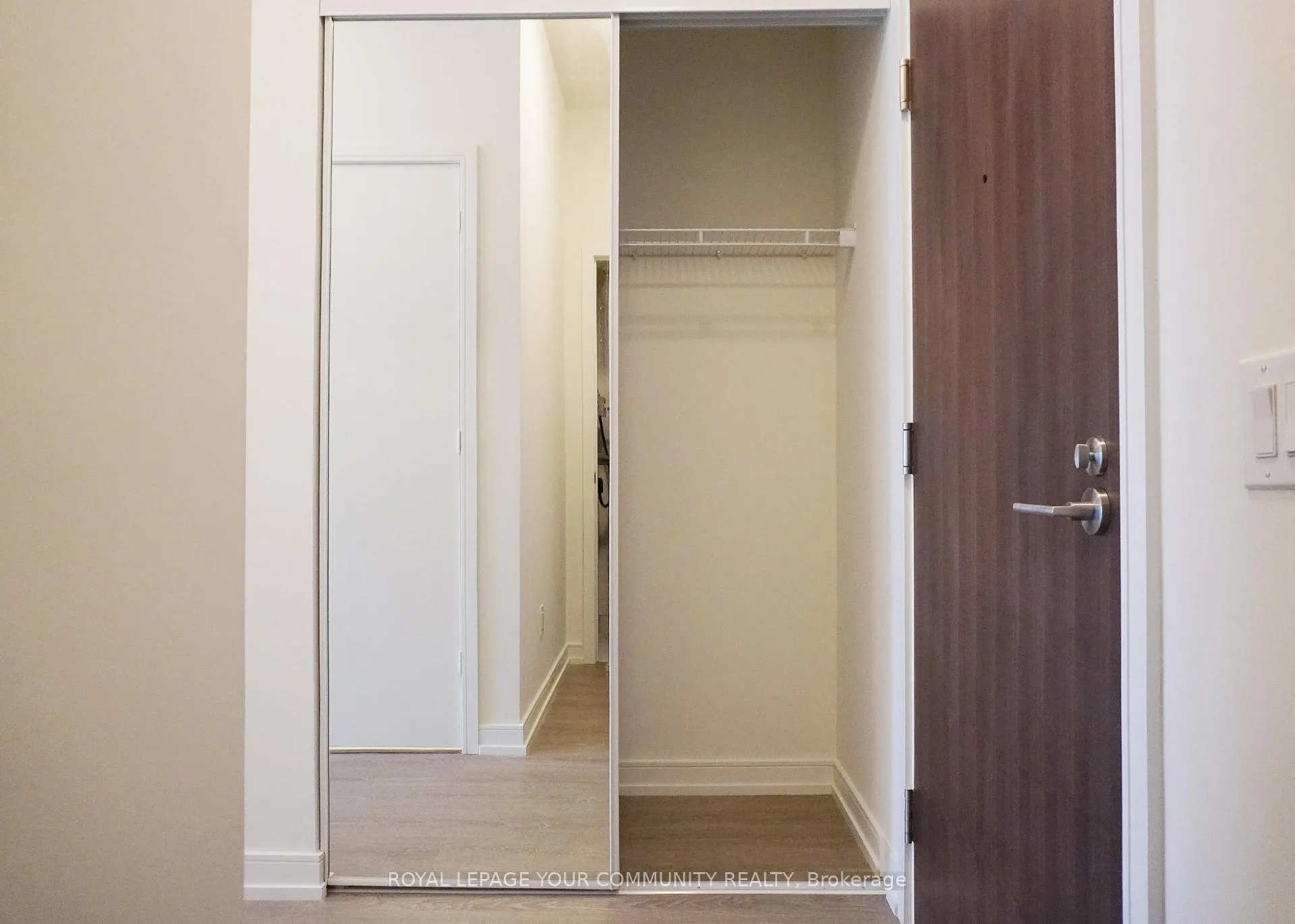Photo 9 of Unit 821, 425 Front Street E, Toronto, Waterfront Communities — HOMEH