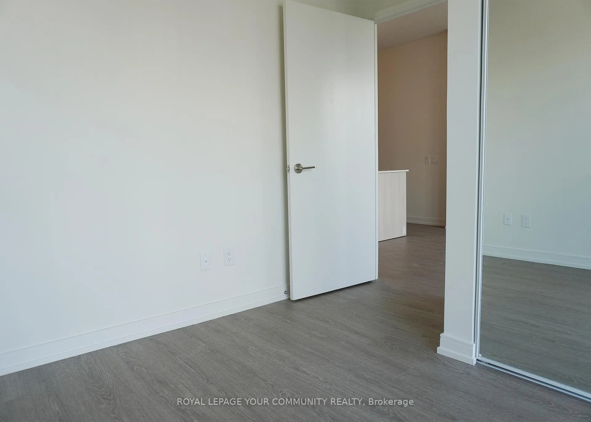 Photo 23 of Unit 821, 425 Front Street E, Toronto, Waterfront Communities — HOMEH