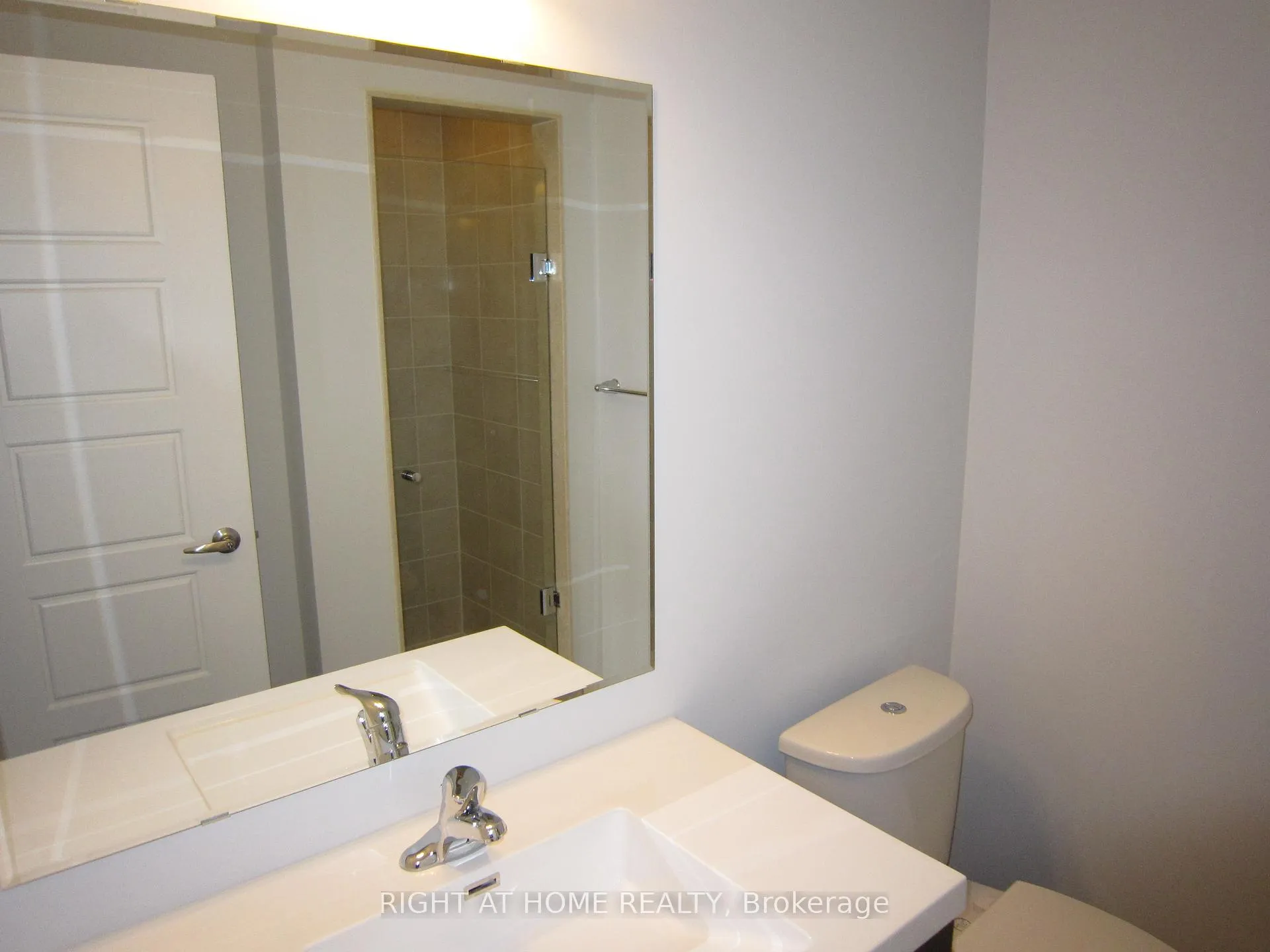 Photo 5 of 89 Payne Crescent, Aurora, Bayview Northeast — HOMEH