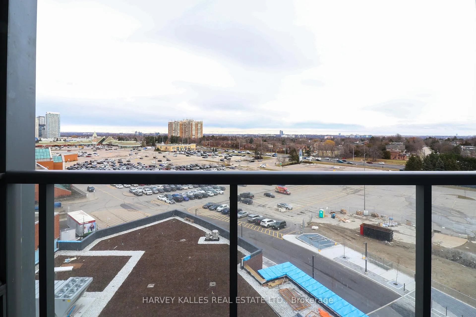 Photo 12 of Unit 730, 50 Upper Mall Way, Vaughan, Brownridge — HOMEH