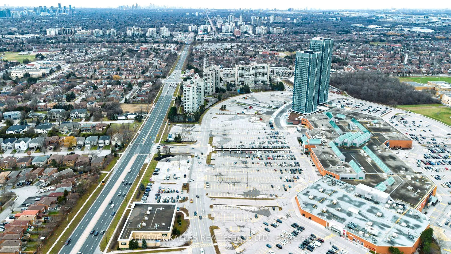 Photo 14 of Unit 730, 50 Upper Mall Way, Vaughan, Brownridge — HOMEH