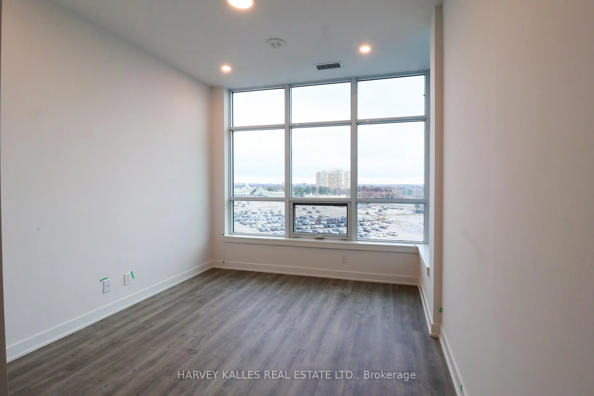 Photo 15 of Unit 730, 50 Upper Mall Way, Vaughan, Brownridge — HOMEH