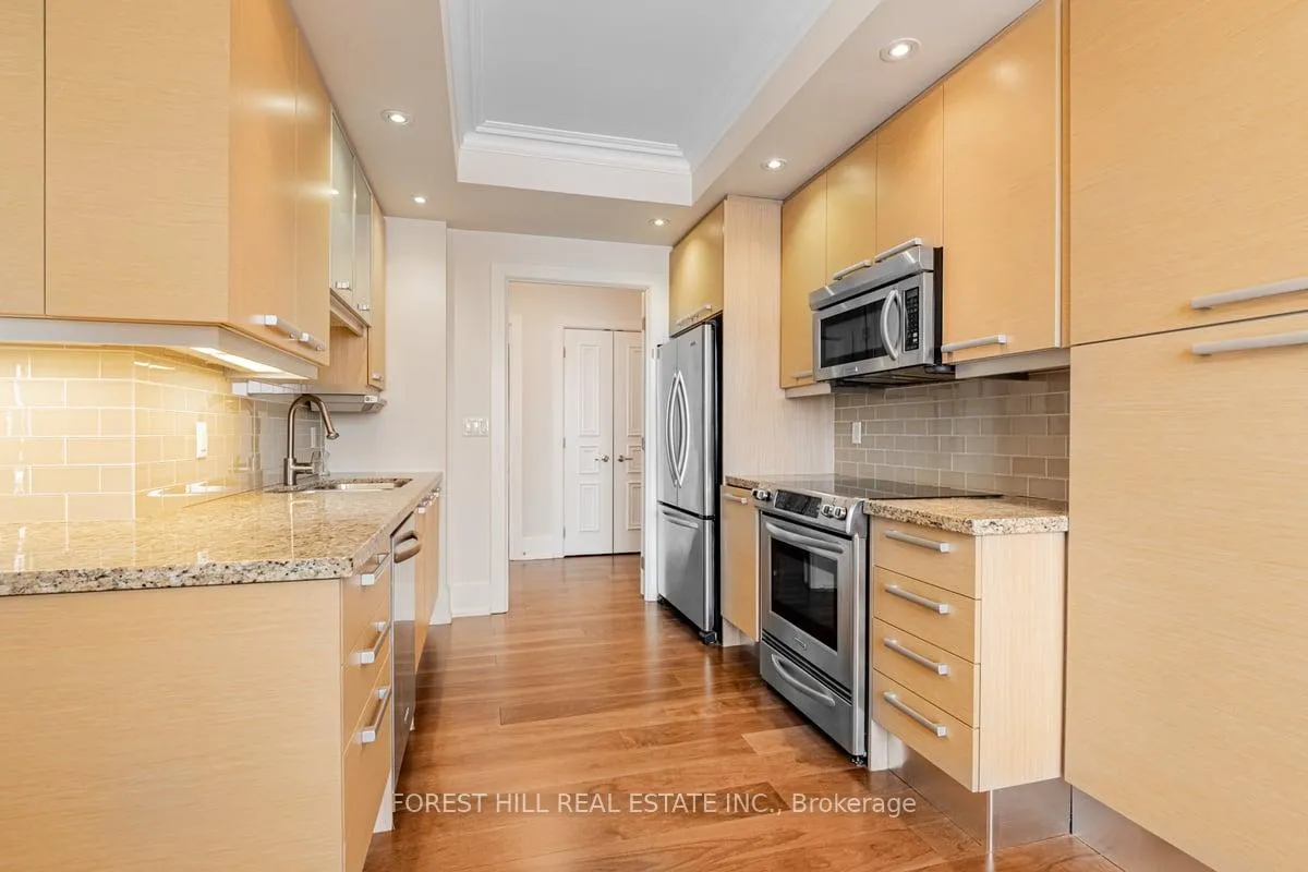 Photo 13 of Unit 1604B, 660 Sheppard Avenue E, North York, Bayview Village — HOMEH