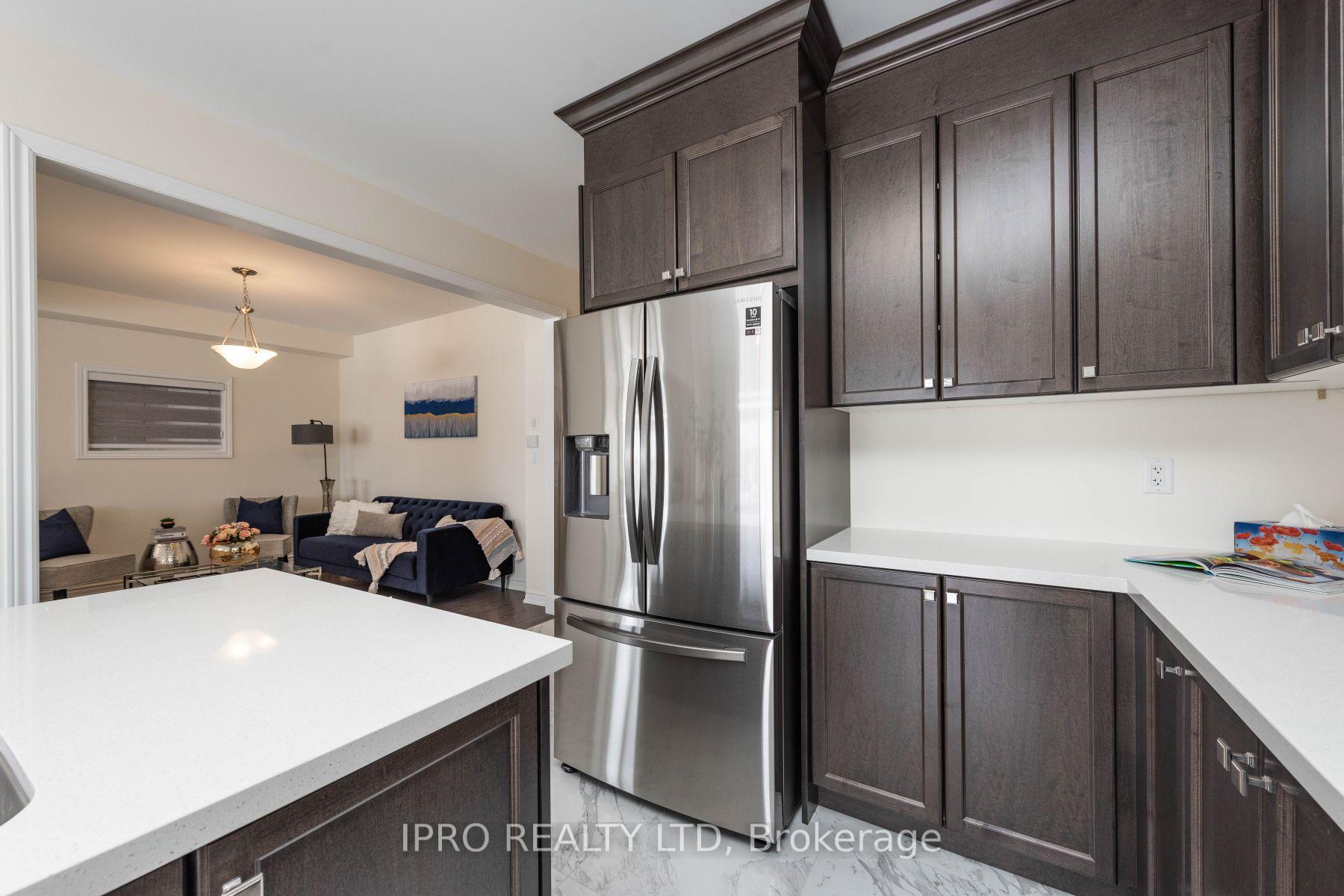 Photo 11 of 15 Eberly Woods Drive, Caledon, Rural Caledon — HOMEH