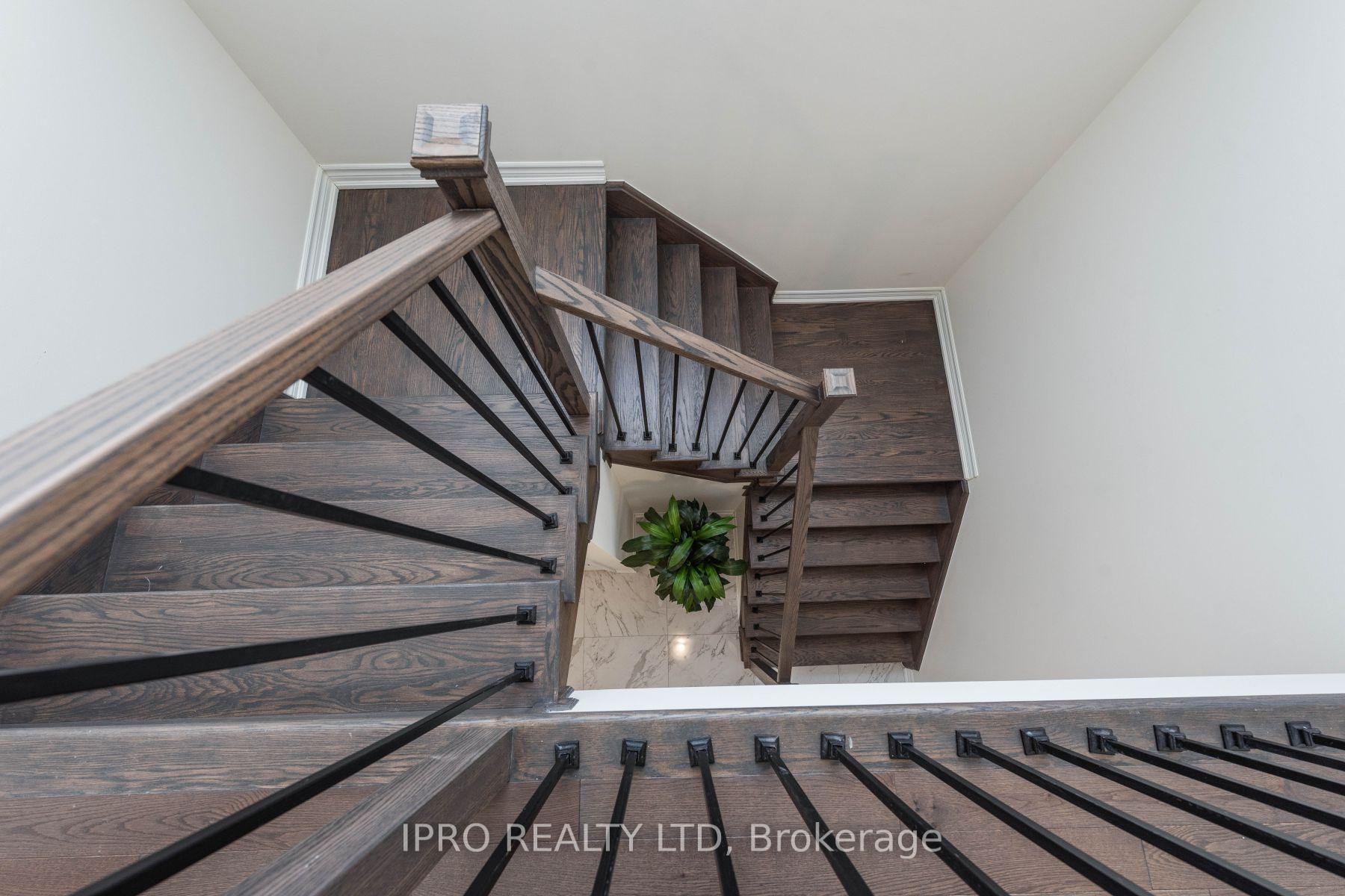 Photo 21 of 15 Eberly Woods Drive, Caledon, Rural Caledon — HOMEH
