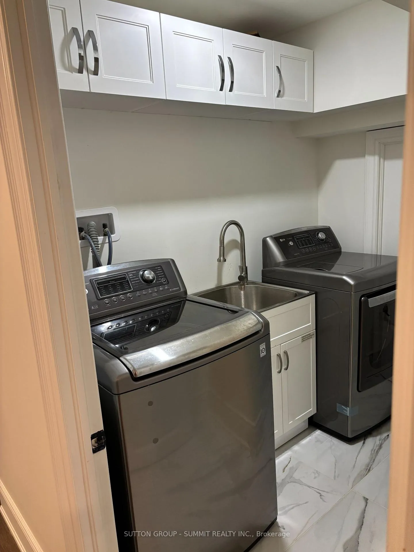 Photo 14 of Unit BASEMENT, 8 West Coast Trail, King, Nobleton — HOMEH