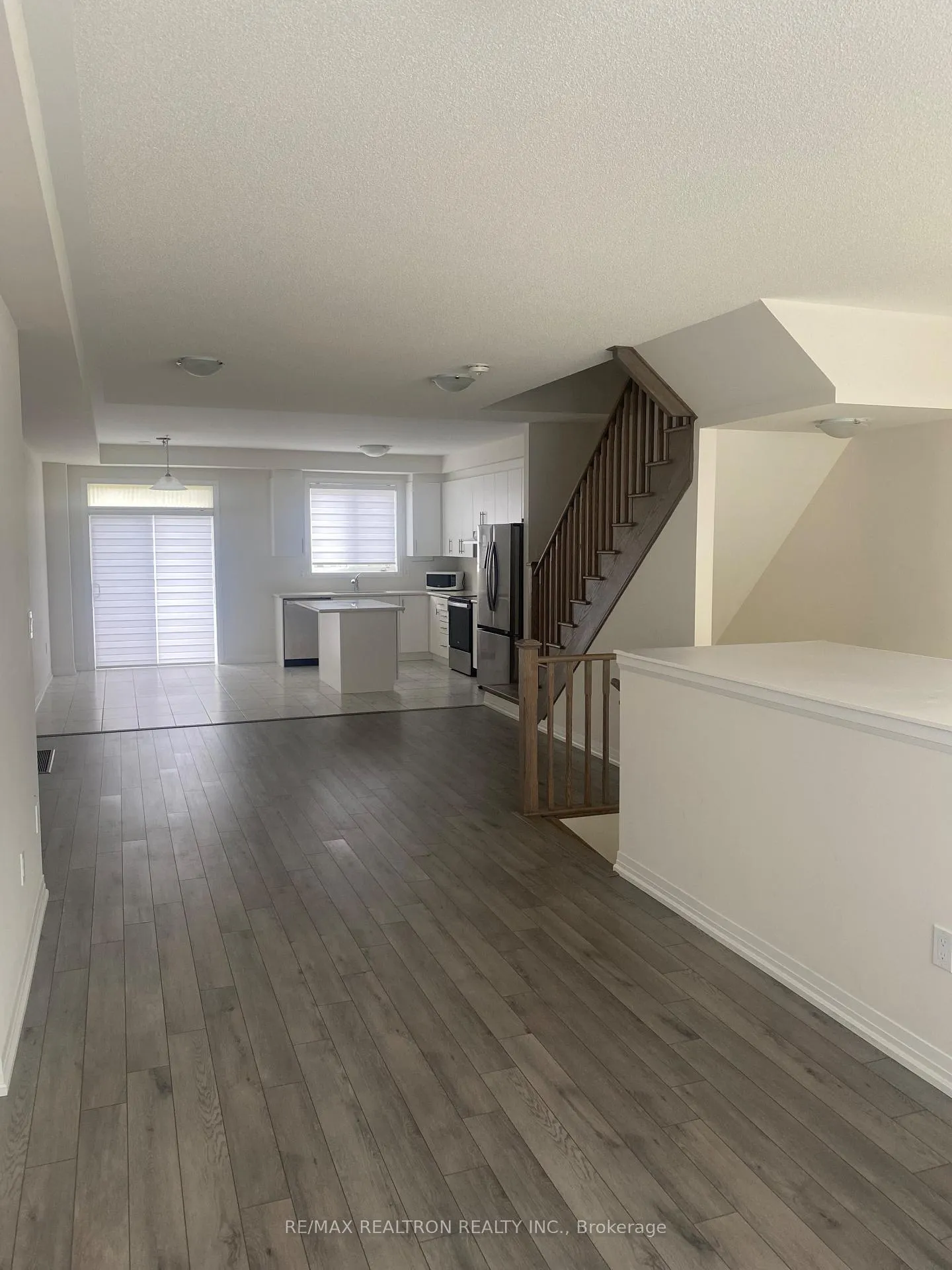 Photo 2 of 72 Carneros Way, Markham, Cedar Grove — HOMEH