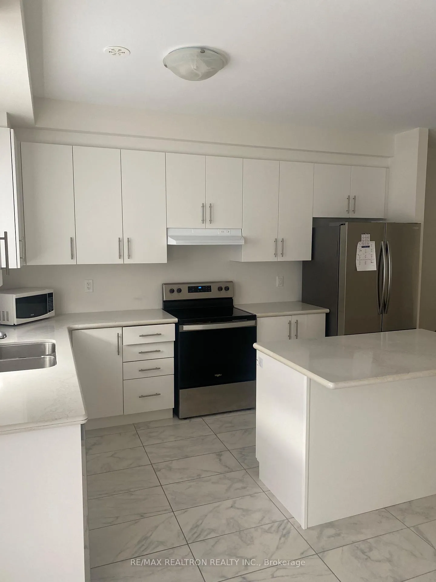 Photo 3 of 72 Carneros Way, Markham, Cedar Grove — HOMEH