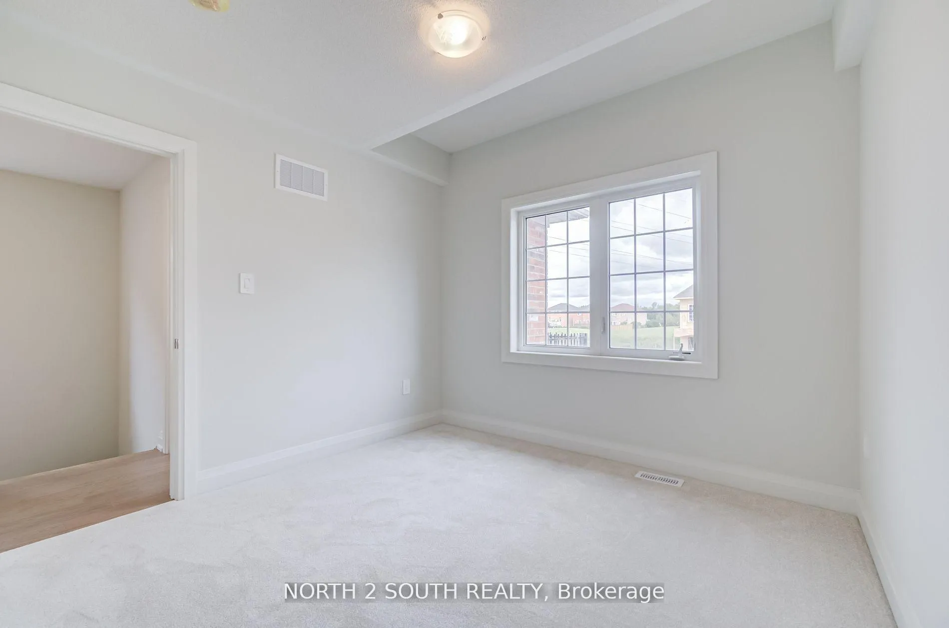 Photo 21 of 12 Virro Court, Vaughan, West Woodbridge — HOMEH