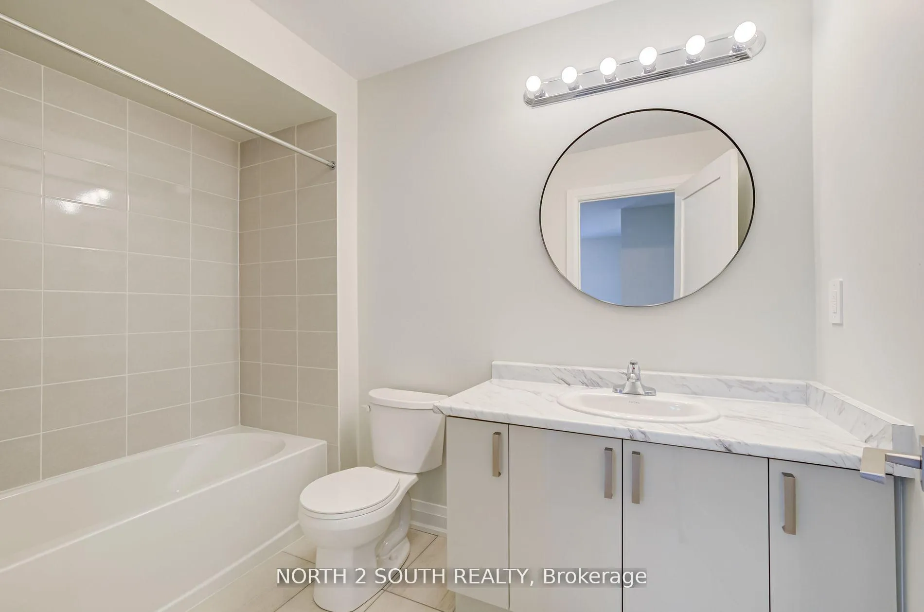 Photo 23 of 12 Virro Court, Vaughan, West Woodbridge — HOMEH
