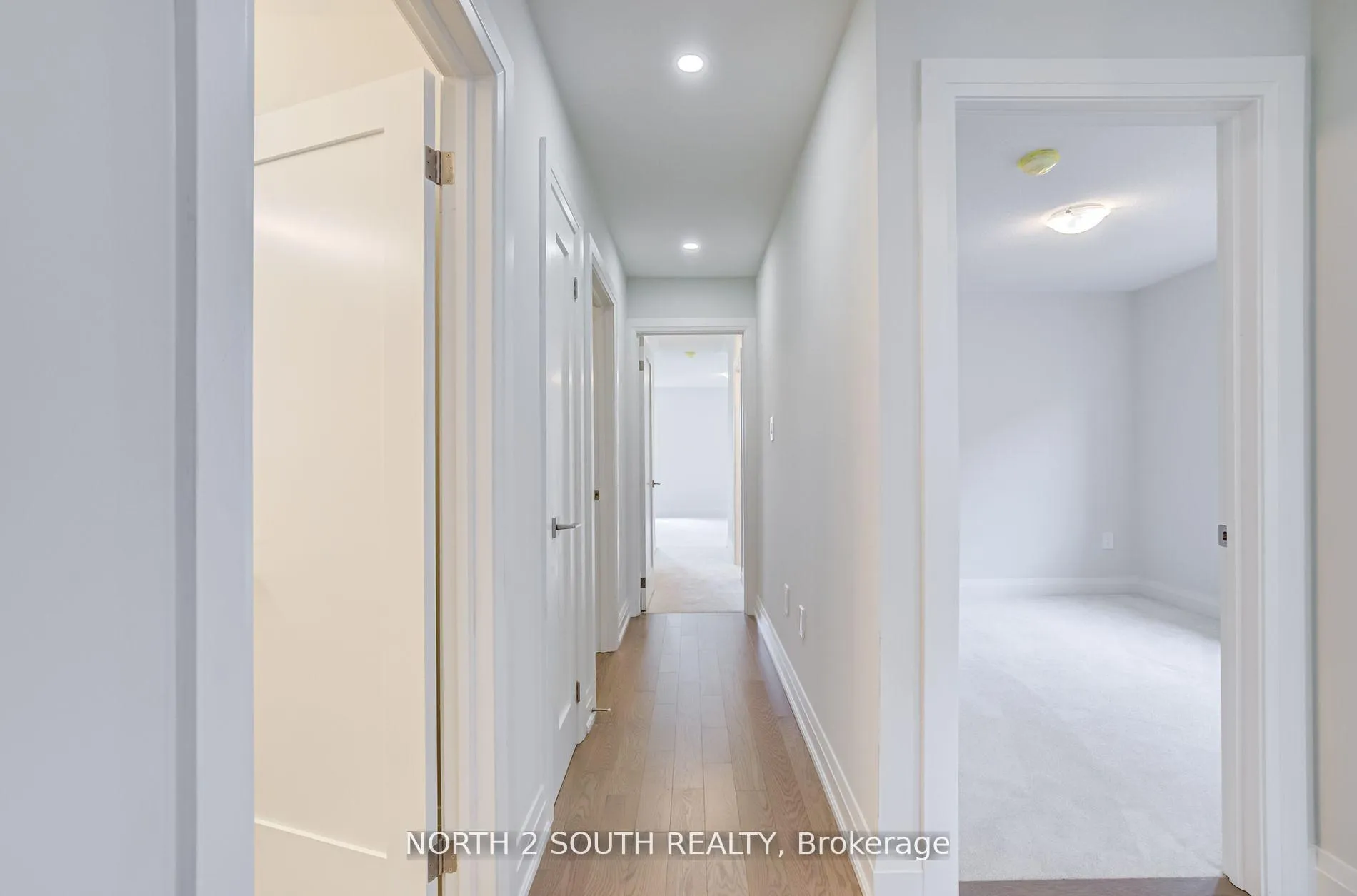 Photo 24 of 12 Virro Court, Vaughan, West Woodbridge — HOMEH