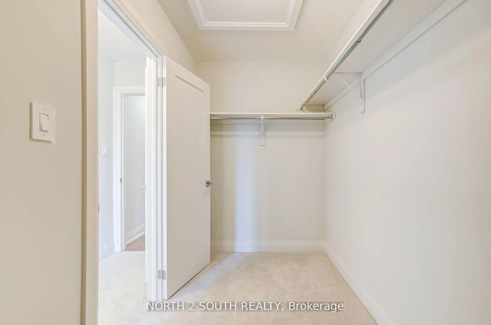 Photo 29 of 12 Virro Court, Vaughan, West Woodbridge — HOMEH