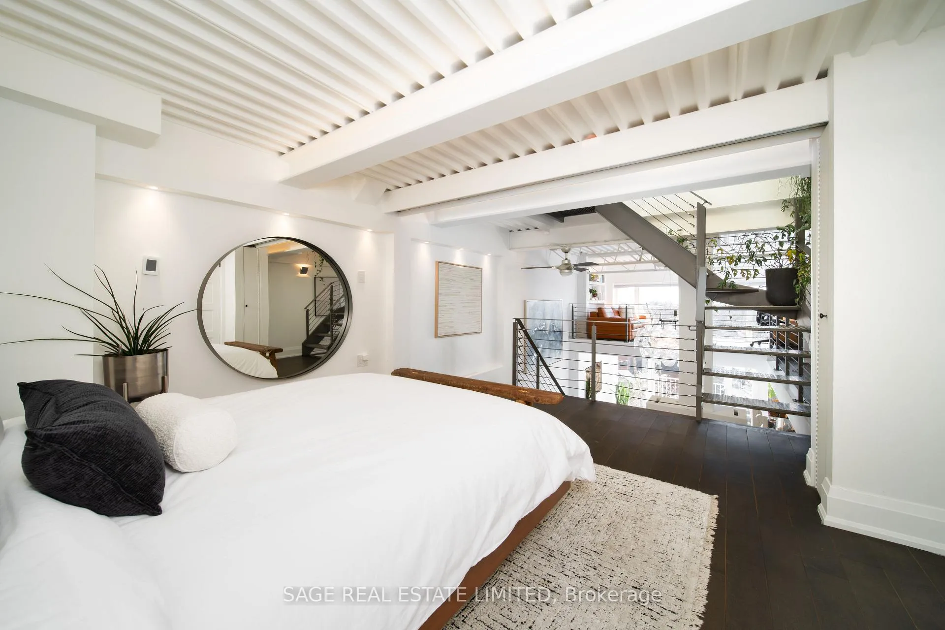 Photo 11 of Unit 7, 517 Kingston Road, Toronto, The Beaches — HOMEH