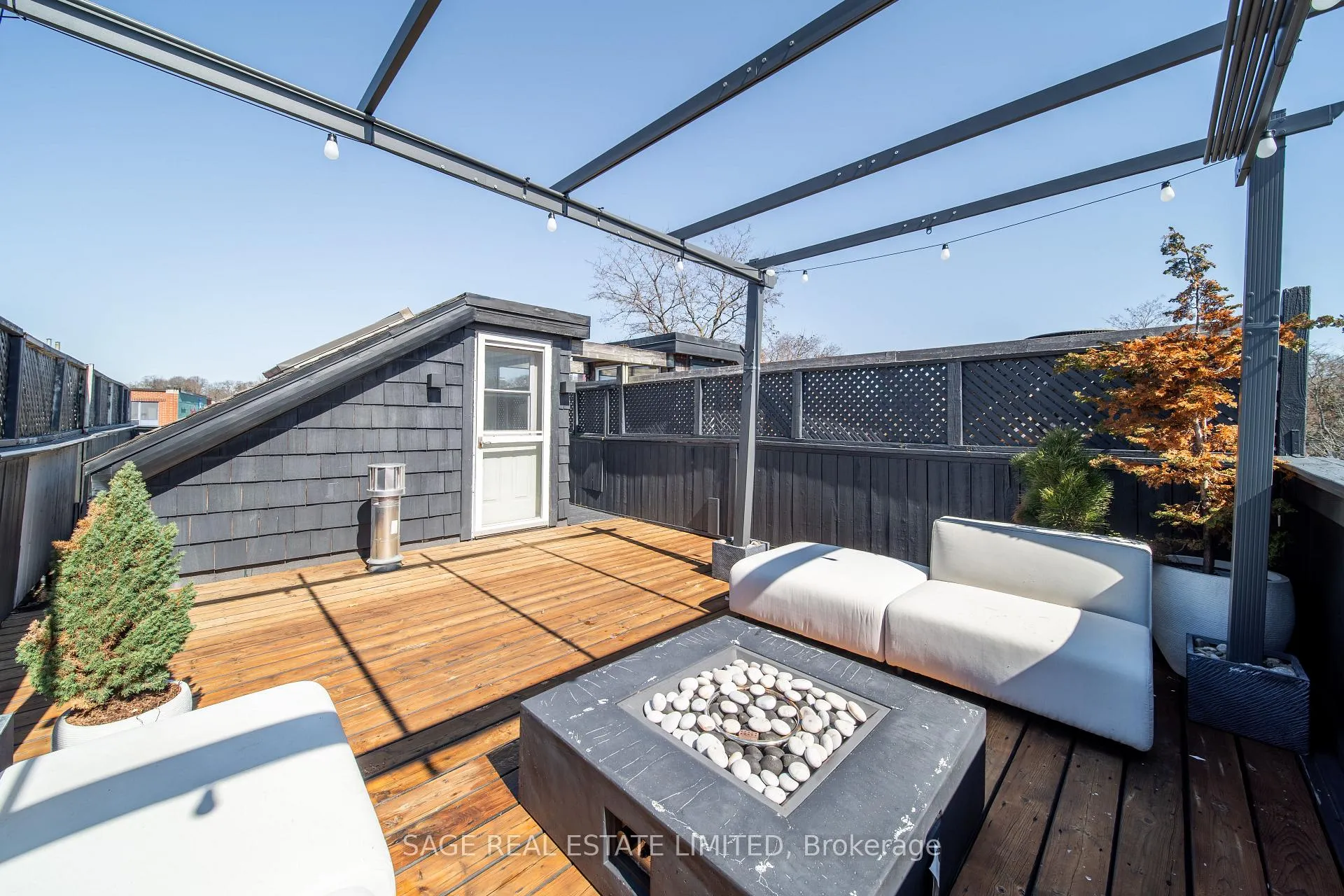 Photo 29 of Unit 7, 517 Kingston Road, Toronto, The Beaches — HOMEH