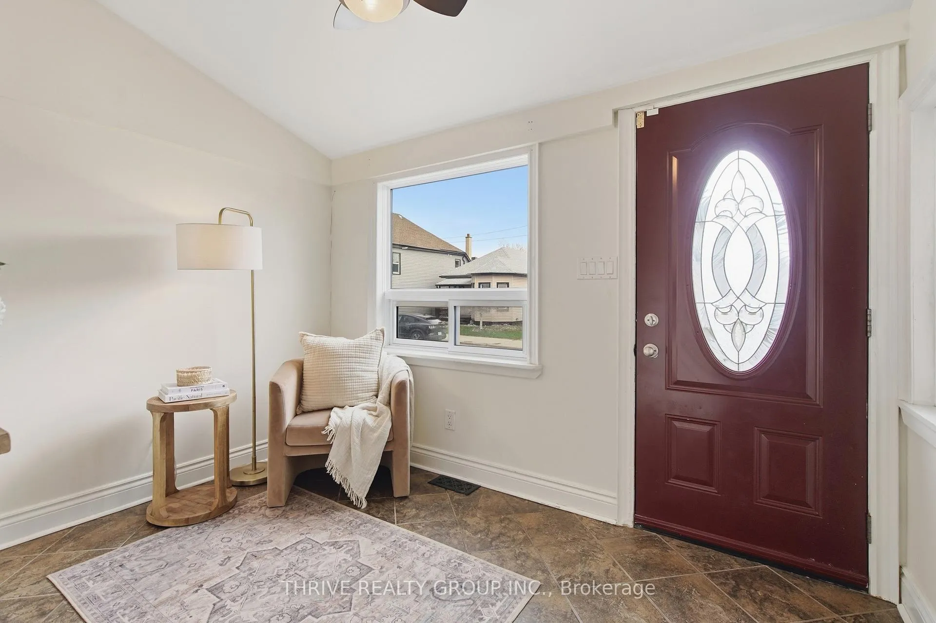 Photo 3 of 152 Ross Street, St. Thomas — HOMEH
