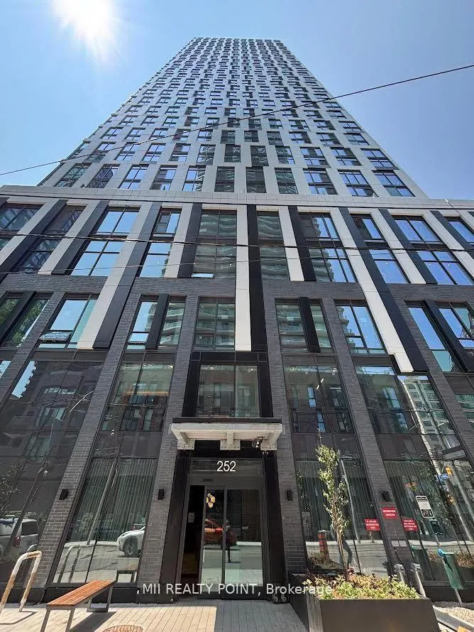 Front of Unit LPH12, 252 Church Street