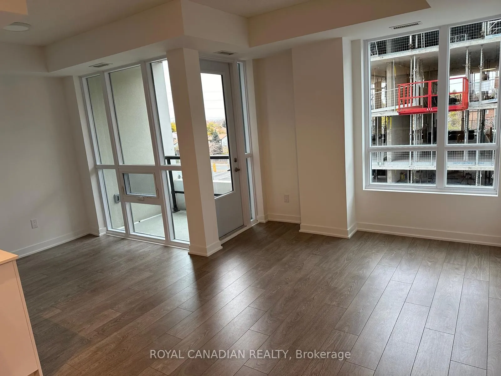 Photo 11 of Unit 1010, 195 Commerce Street, Vaughan, Vaughan Corporate Centre — HOMEH