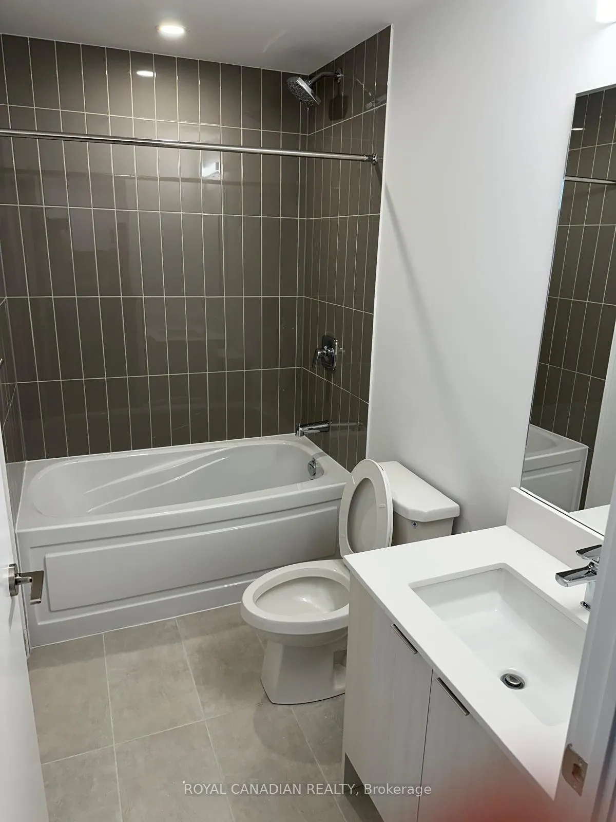 Photo 14 of Unit 1010, 195 Commerce Street, Vaughan, Vaughan Corporate Centre — HOMEH