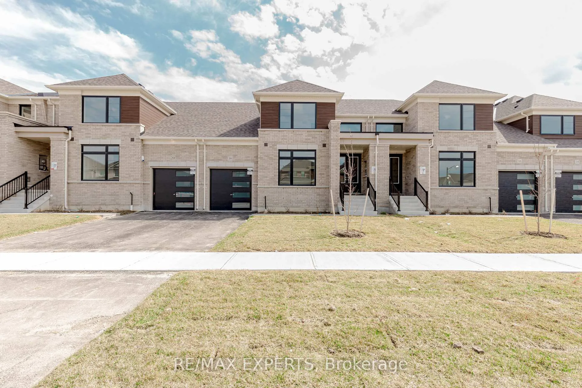 Photo 1 of 18 Mayapple Street, Adjala-Tosorontio, Colgan — HOMEH