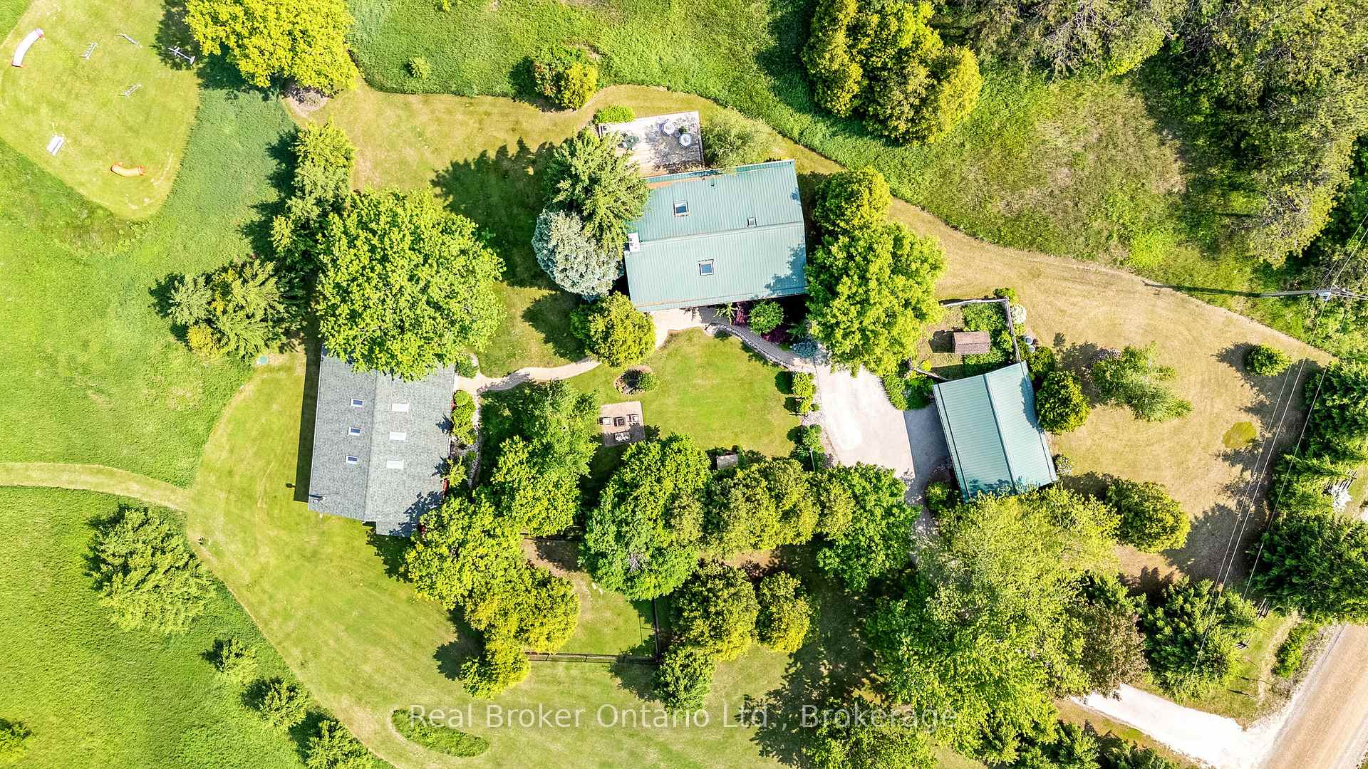 Photo 2 of 9126 Sideroad 27, Erin, Rural Erin — HOMEH